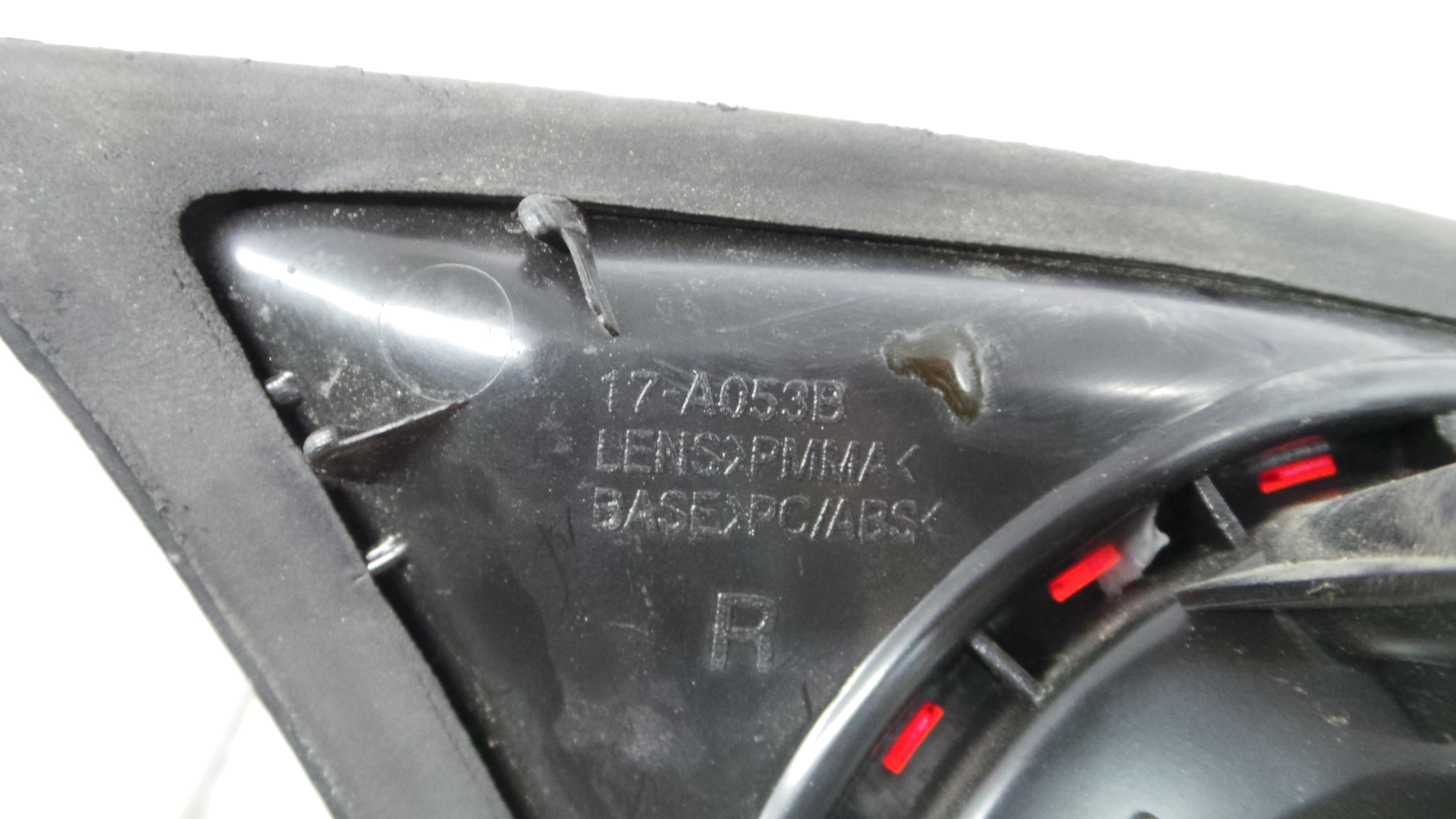 Farolim Stop Dto 17-A053B - VW GOLF V (1K1)-35969991