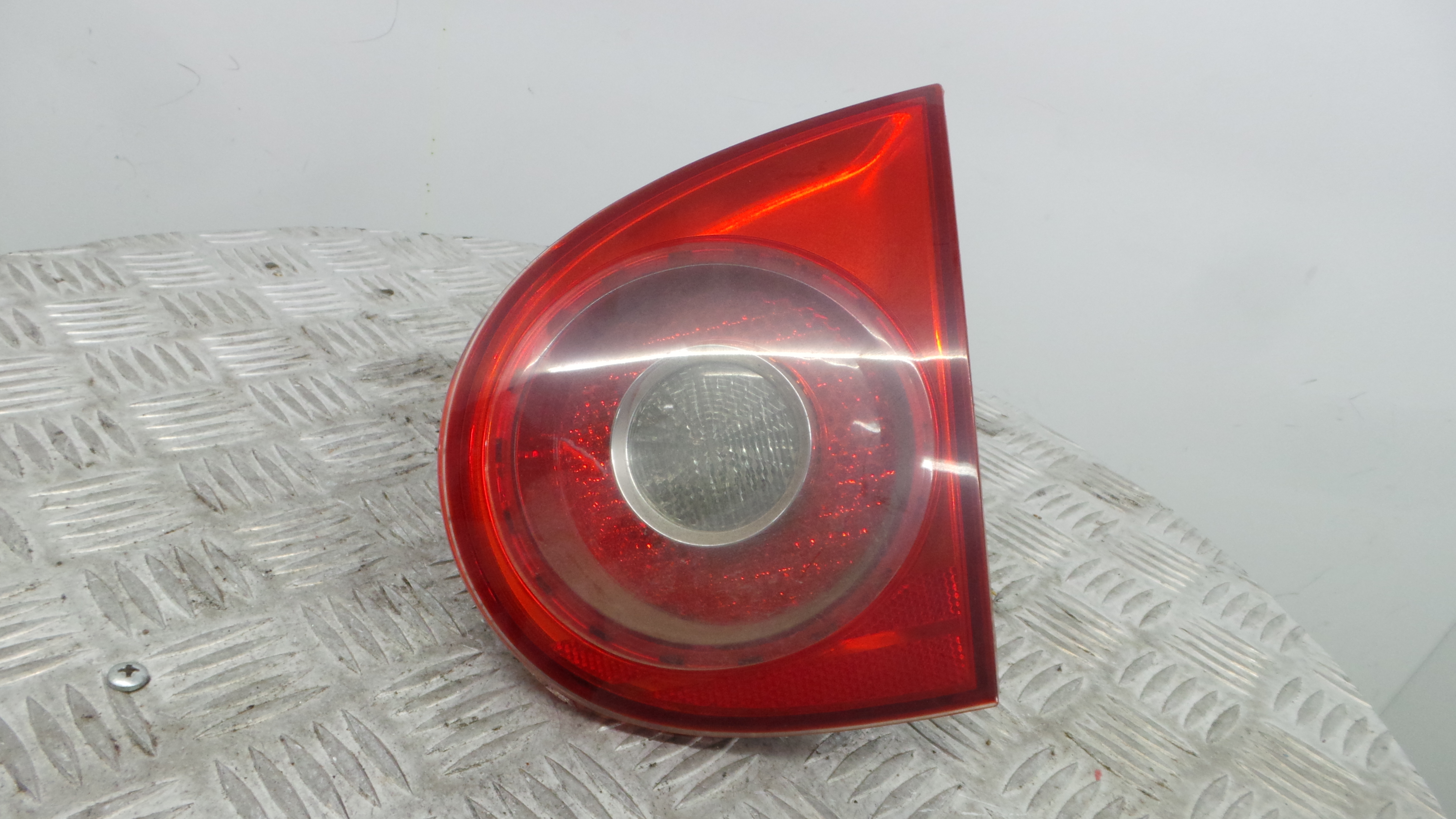 Farolim Stop Dto 1K6945094J - VW GOLF V (1K1)-35970090