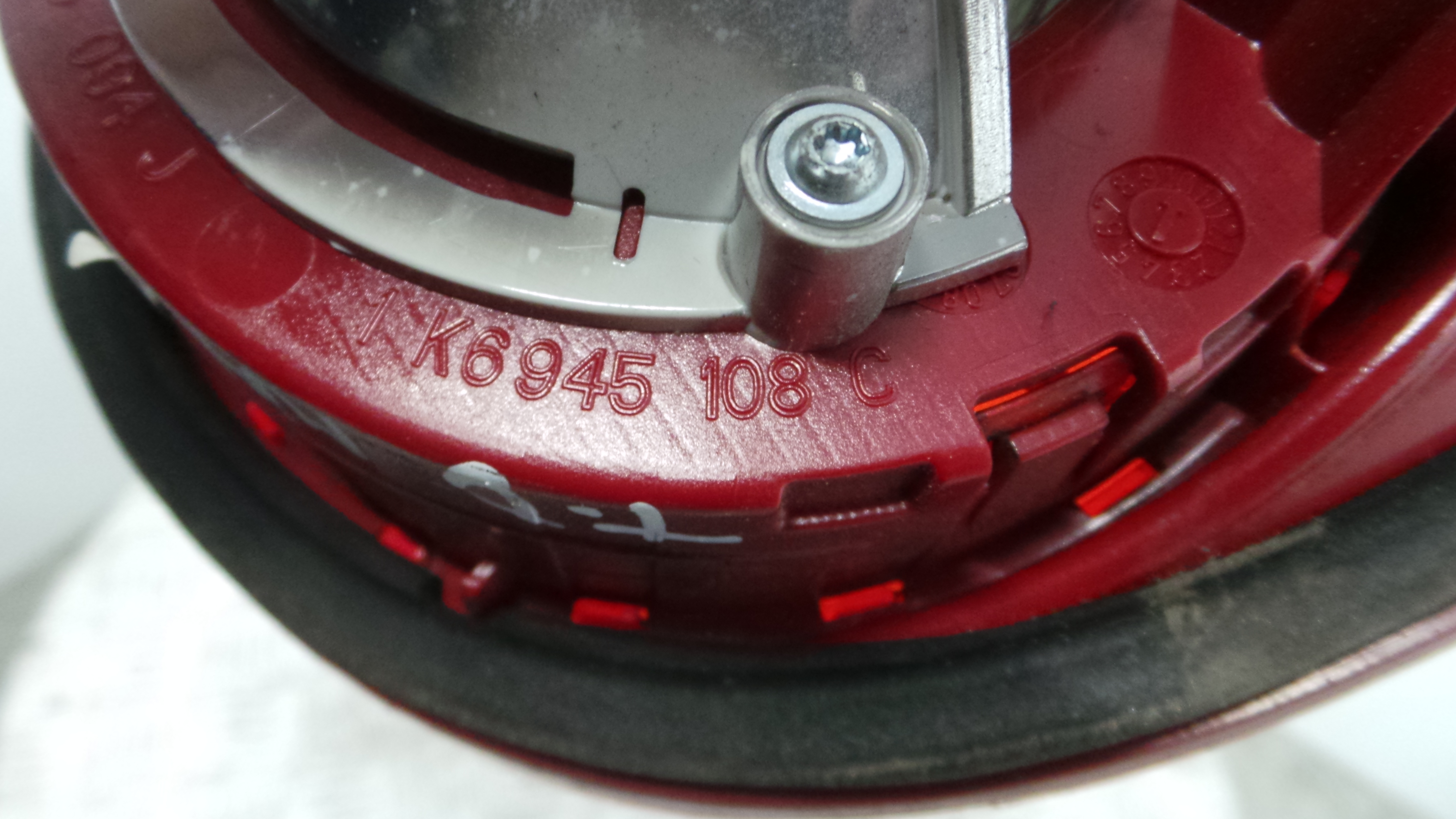 Farolim Stop Dto 1K6945094J - VW GOLF V (1K1)-35970090