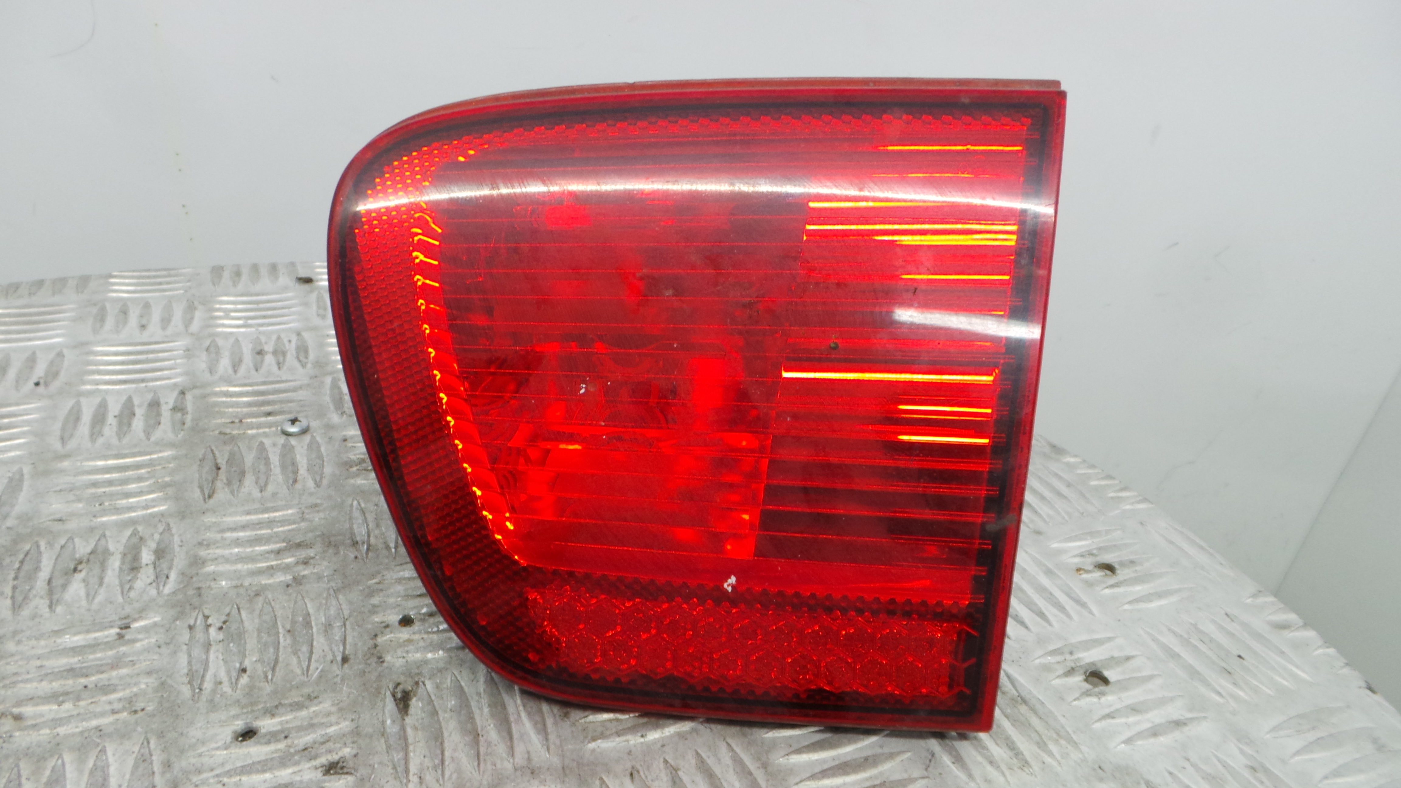 Farolim Stop Dto 6K6945108C - SEAT IBIZA II (6K1), IBIZA Mk II (6K1)-35971483