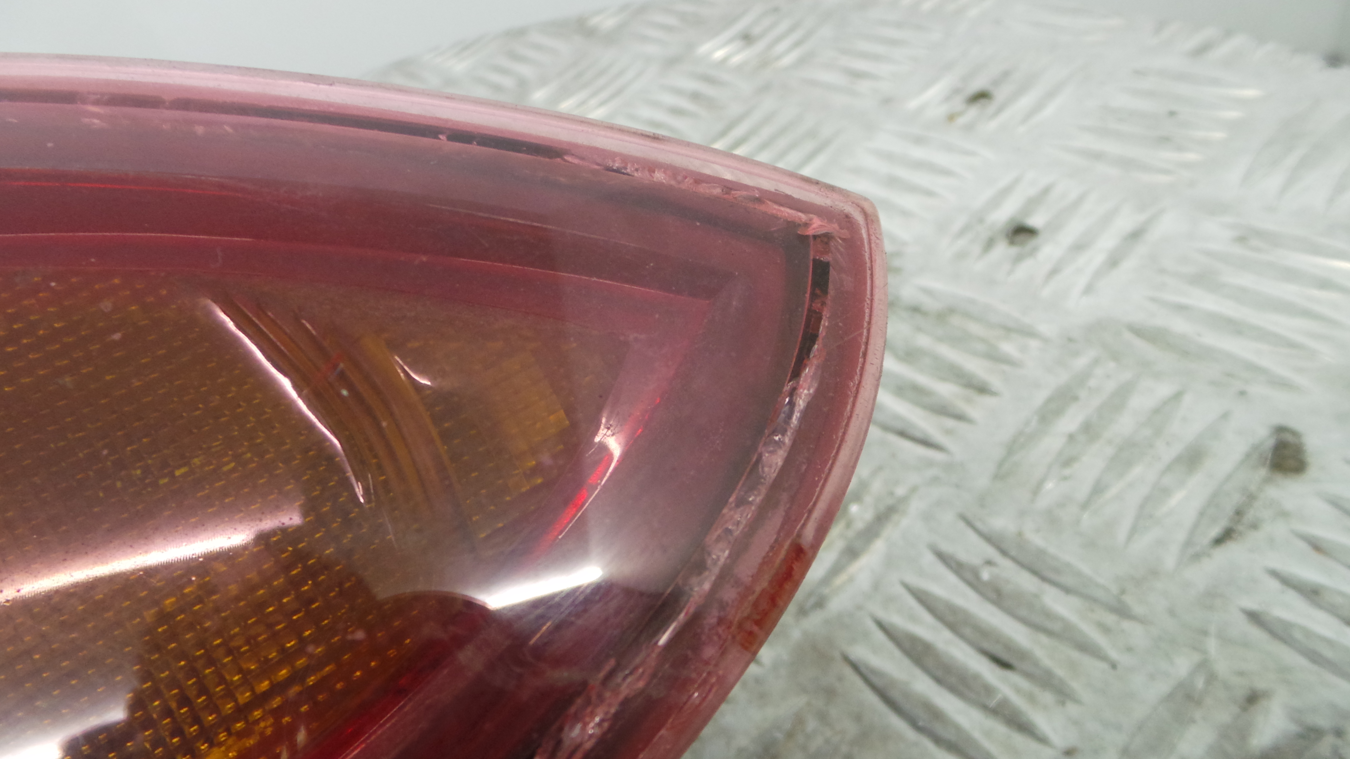 Farolim Stop Dto 98205200 - SEAT LEON (1P1)-35972526