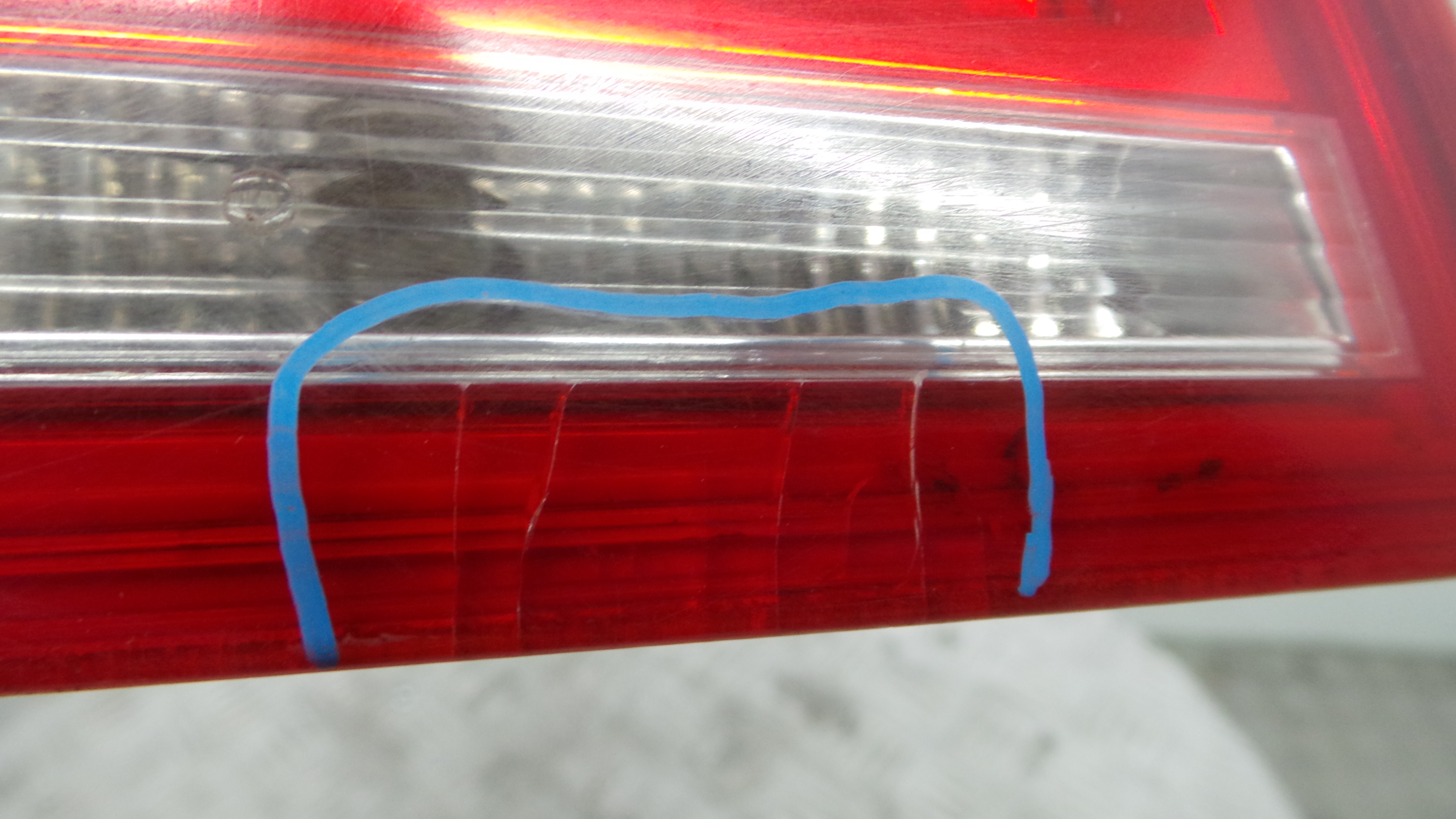 Farolim Stop Esq 8P4945093D - AUDI A3 (8P1)-35972748