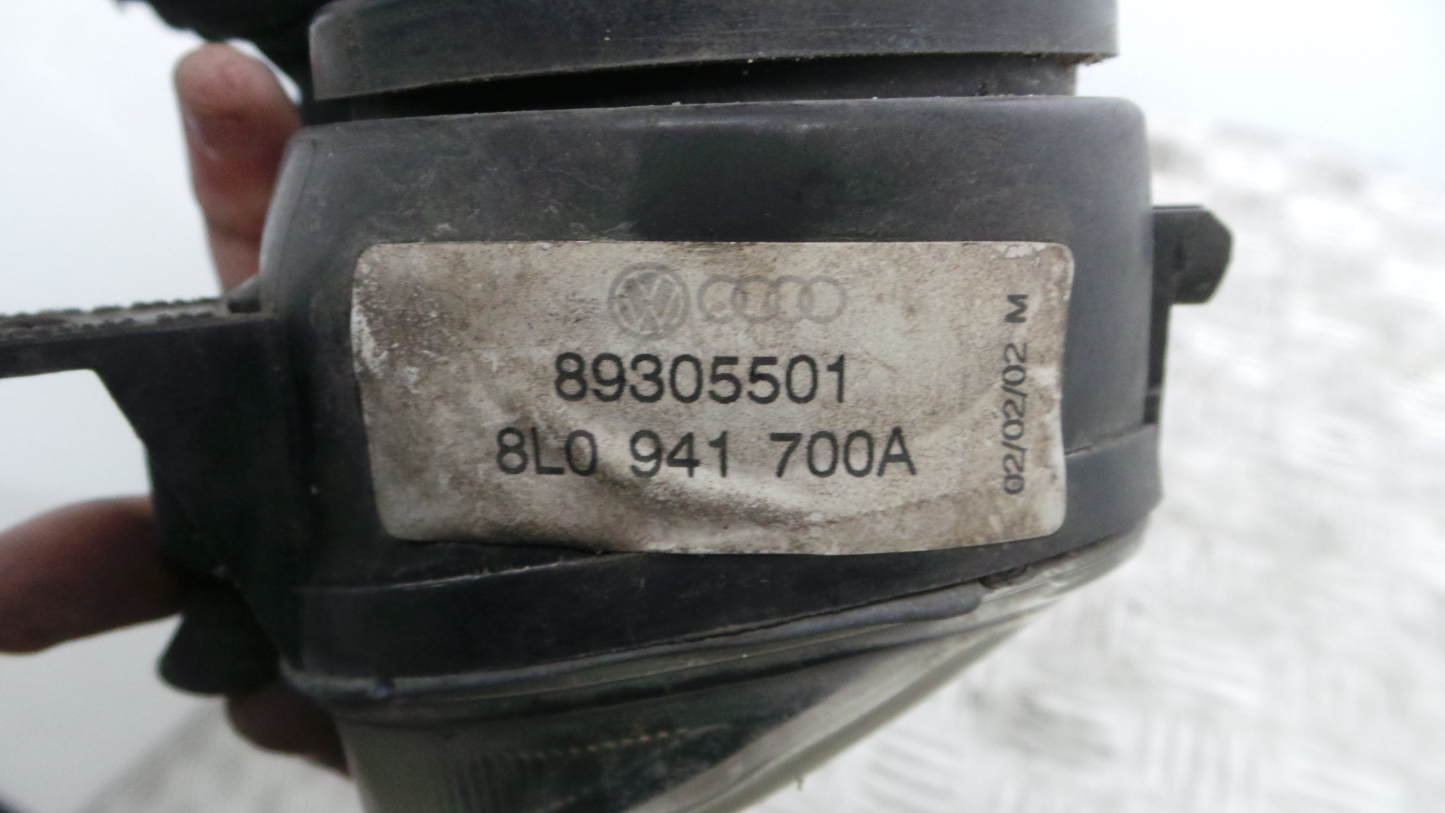 Farol Nevoeiro Direito 8L0941700A - AUDI A3 (8L1)-36056917