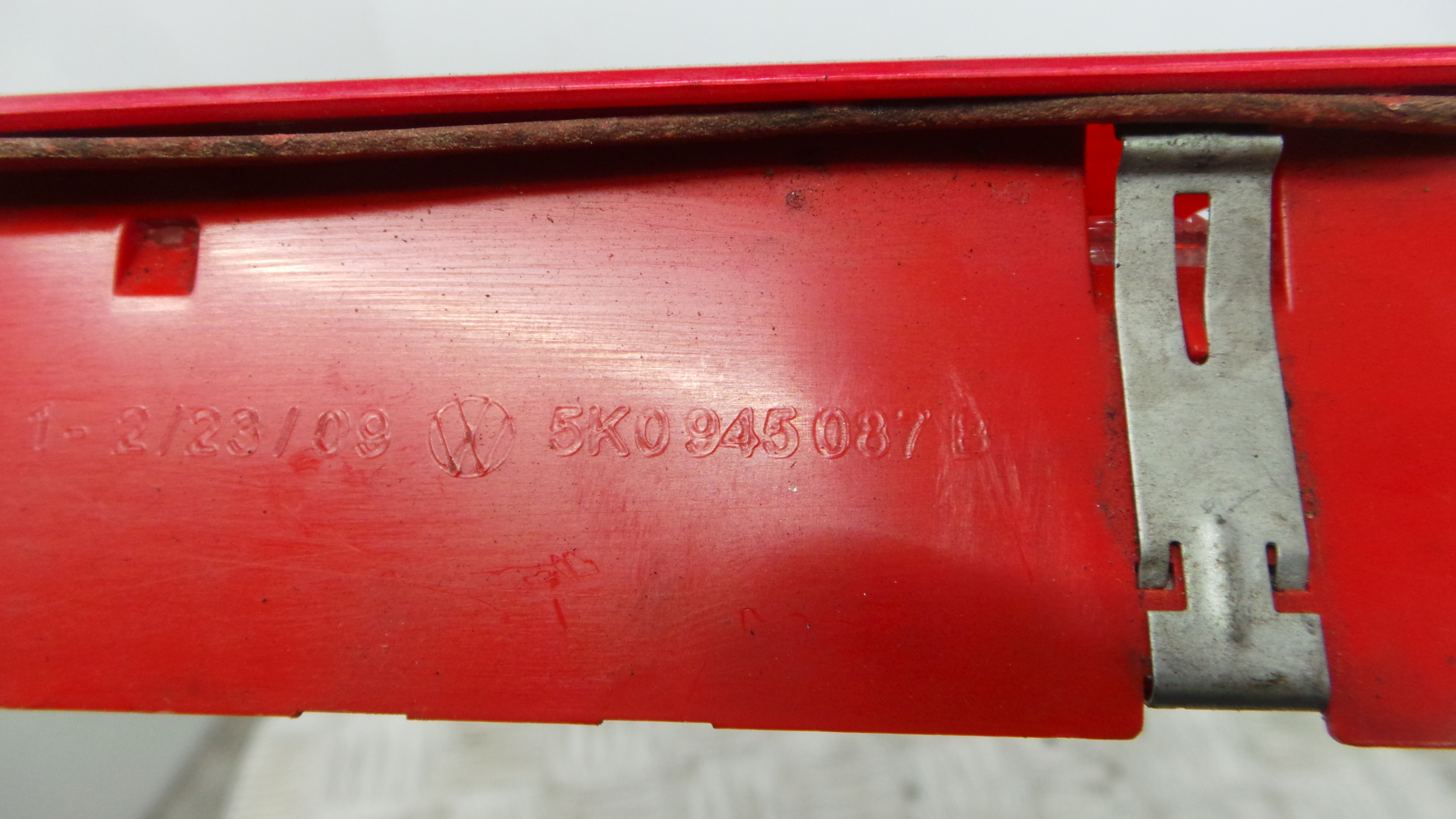 Farolim Stop Central / Luz de Stop Adicional 5K0945087B - VW POLO V (6R1, 6C1)-36057725