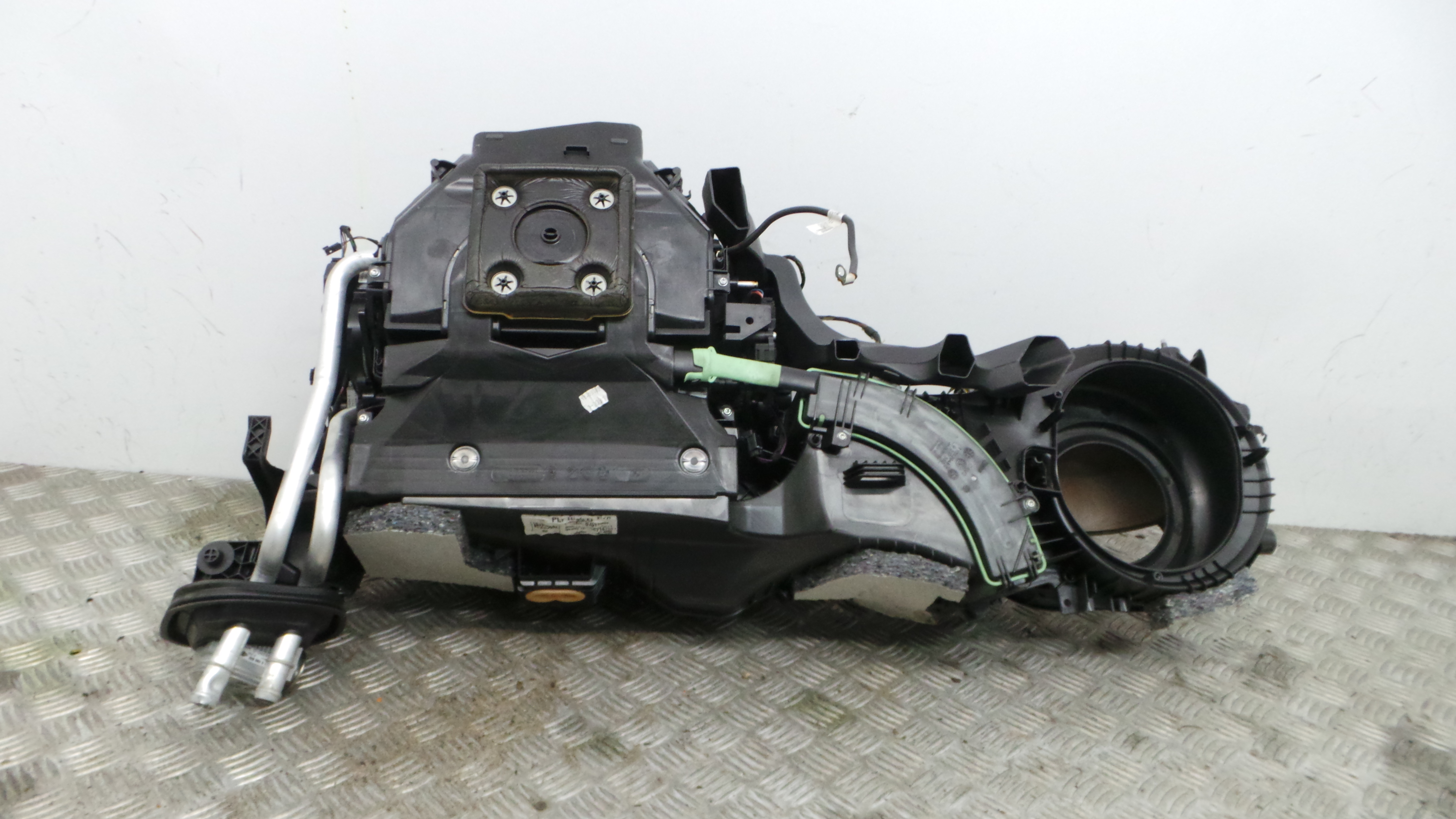 Caixa da Chauffage / Caixa da Sofagem 64.11-9207087 - BMW 1 (F20), 1 Sports Hatch (F20)-36058583 Caixa da Chauffage / Caixa da Sofagem 64.11-9207087 - BMW 1 (F20), 1 Sports Hatch (F20)-36058583