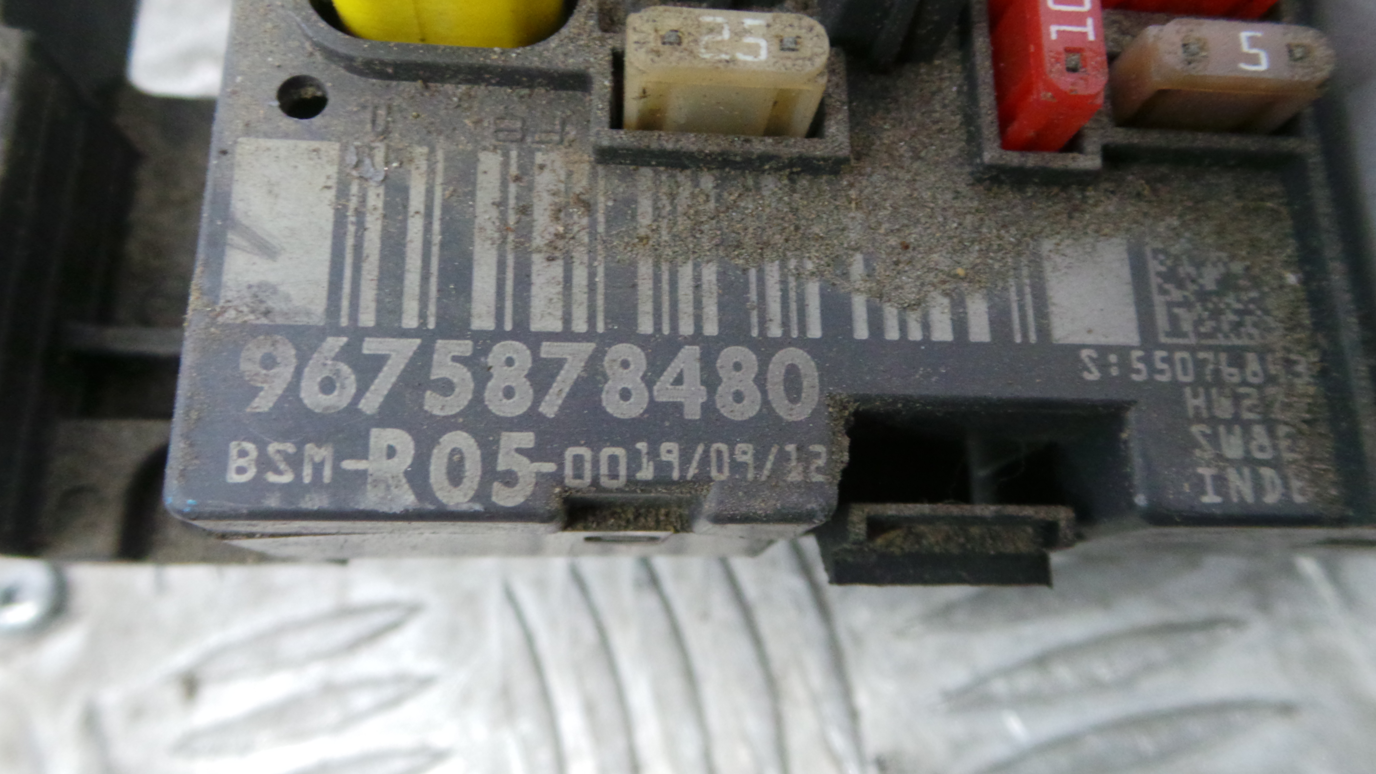 Caixa dos Fusíveis / BSI / UCH / SAM 9675878480 - PEUGEOT PARTNER Caixa/monovolume-36059095