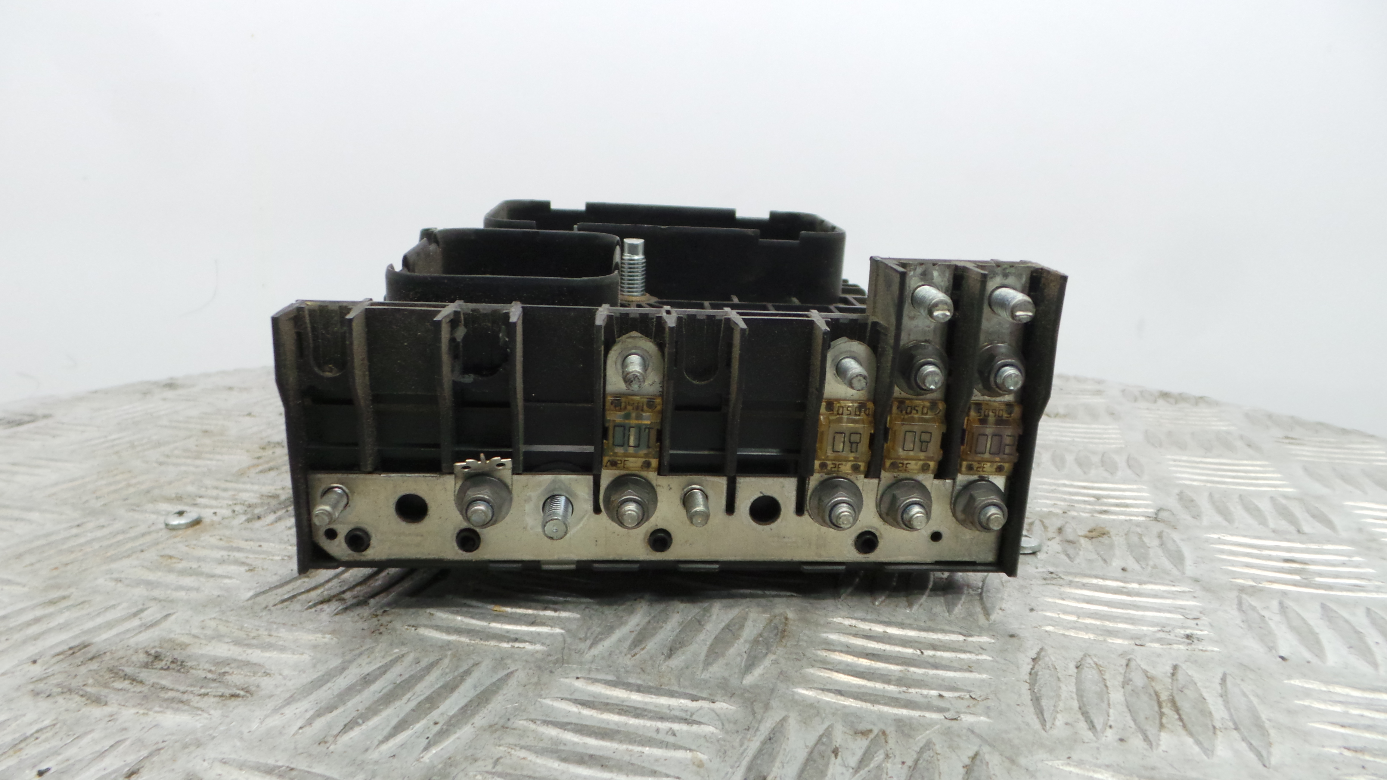 Caixa dos Fusíveis / BSI / UCH / SAM 1K0937124K - VW GOLF V (1K1)-36059140