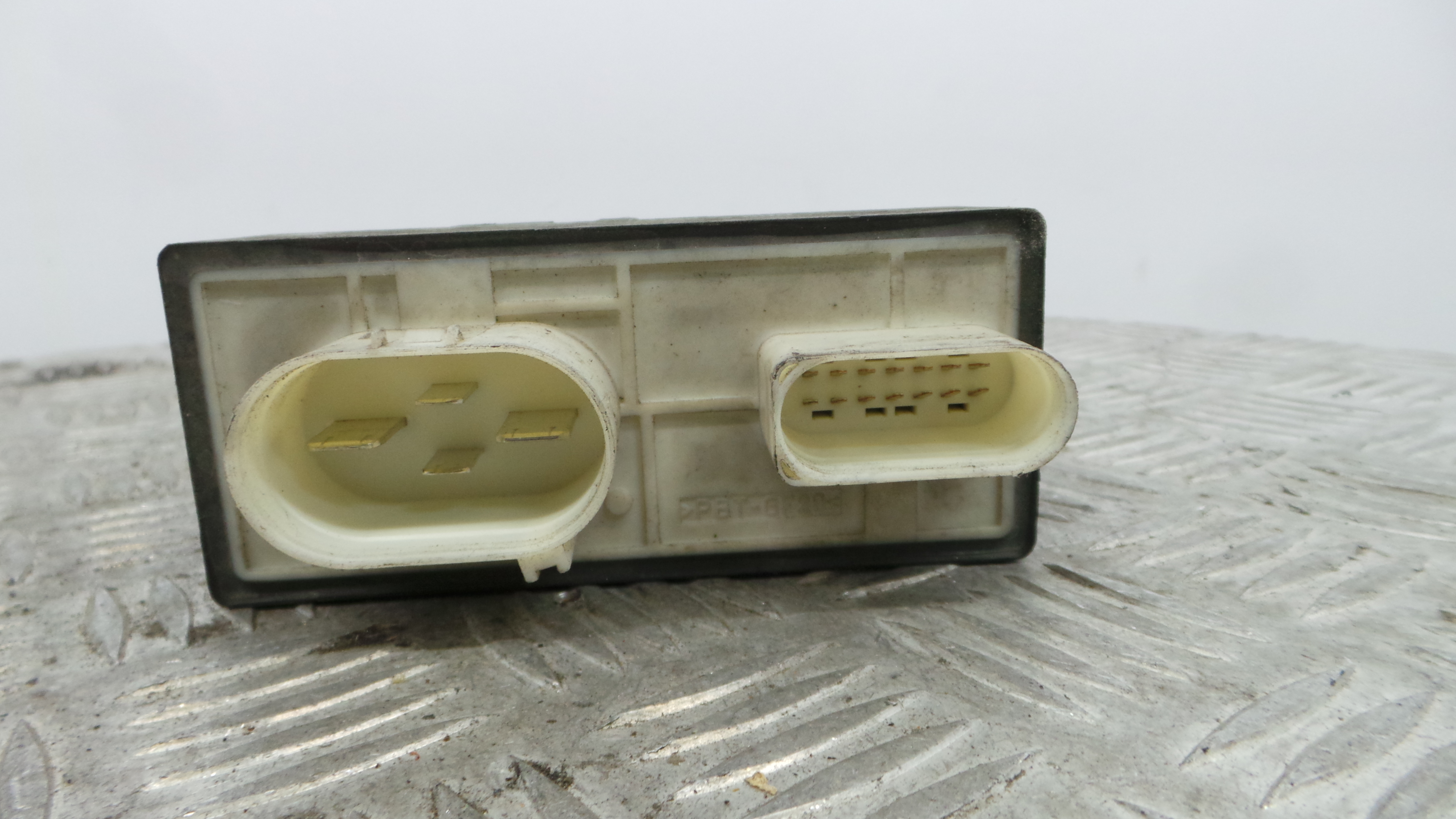 Relé 1J0919506K - VW GOLF IV (1J1), GOLF Mk IV (1J1)-36059157