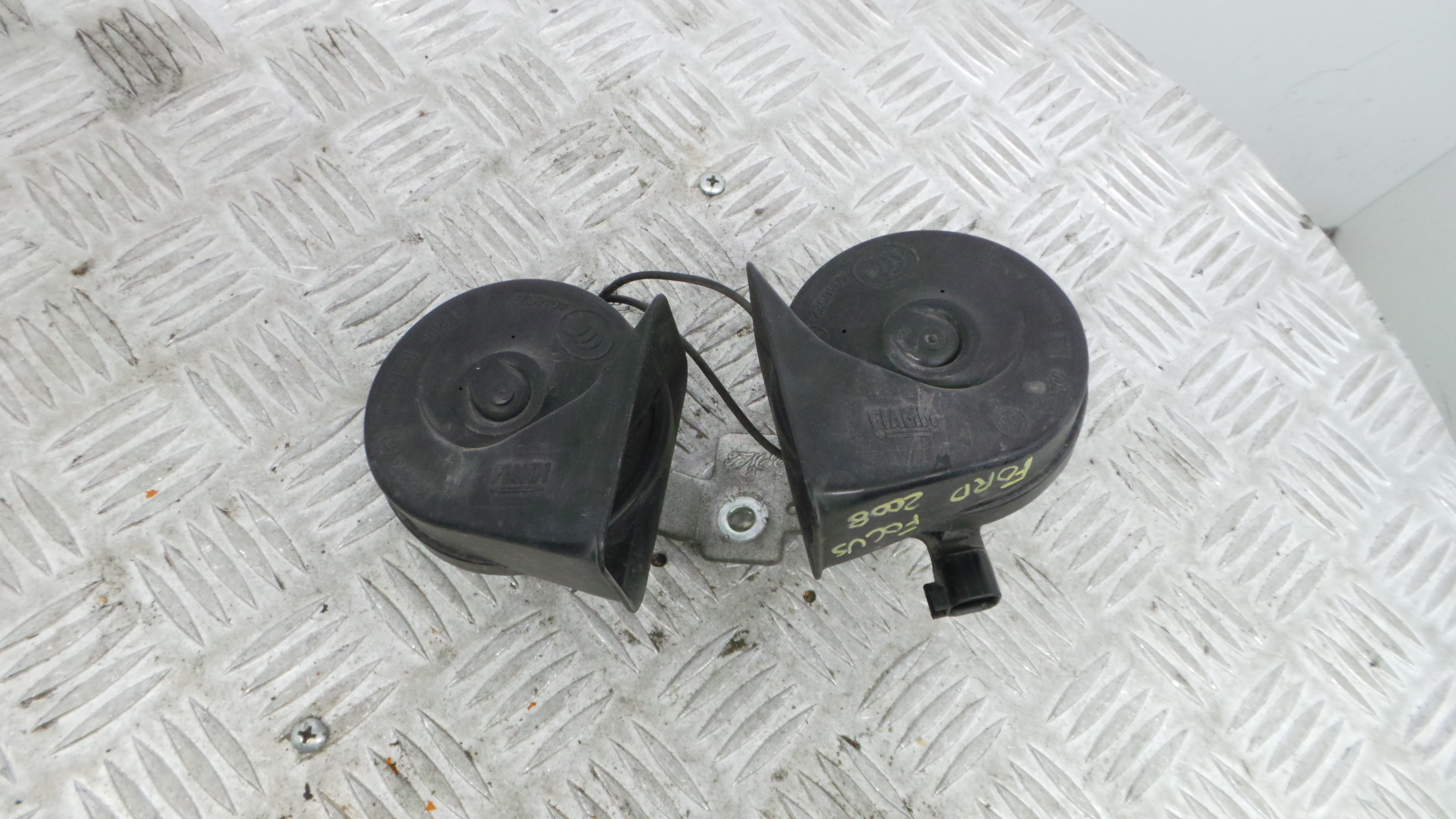 Buzina AM80S - FORD FOCUS II (DA_, HCP, DP)-36059165 Buzina AM80S - FORD FOCUS II (DA_, HCP, DP)-36059165