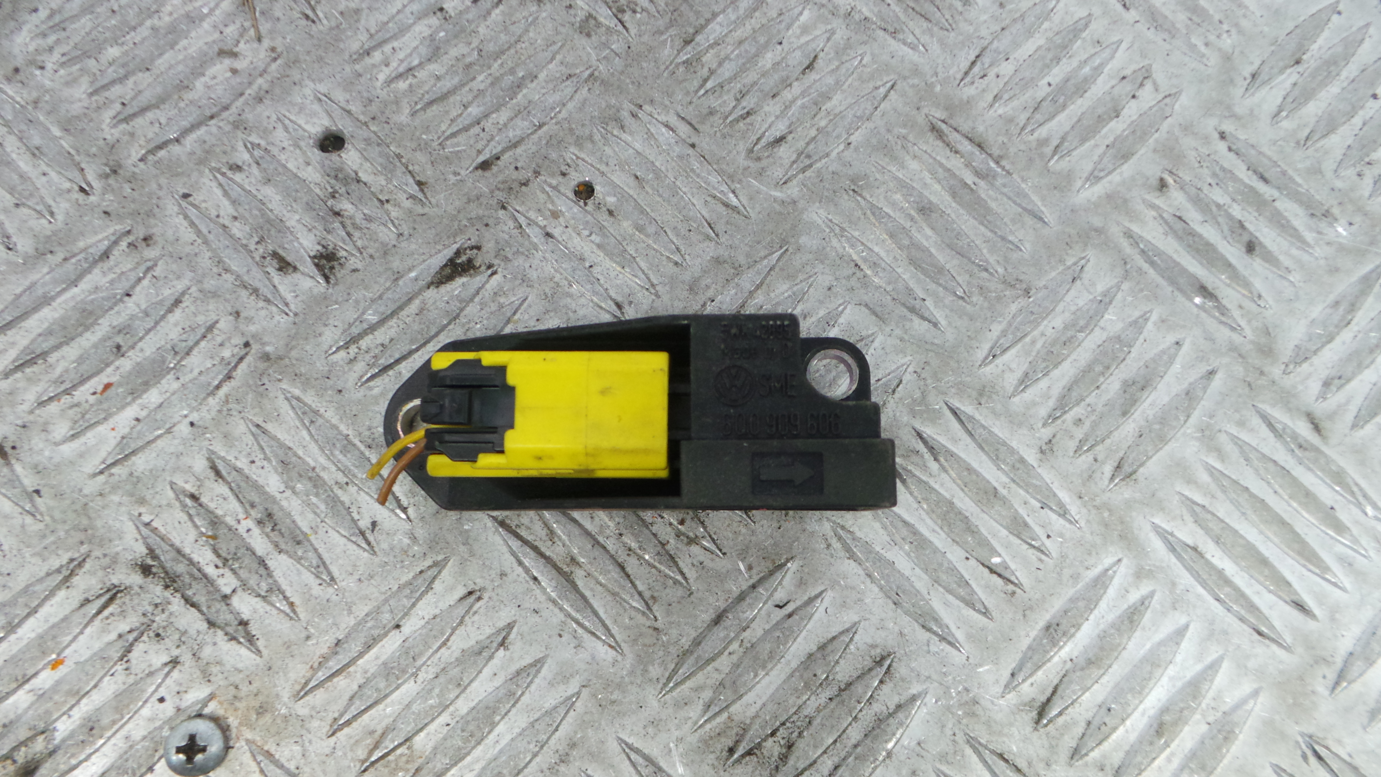 Sensor de Airbag 6Q0909606 - VW GOLF IV (1J1), GOLF Mk IV (1J1)-36059171