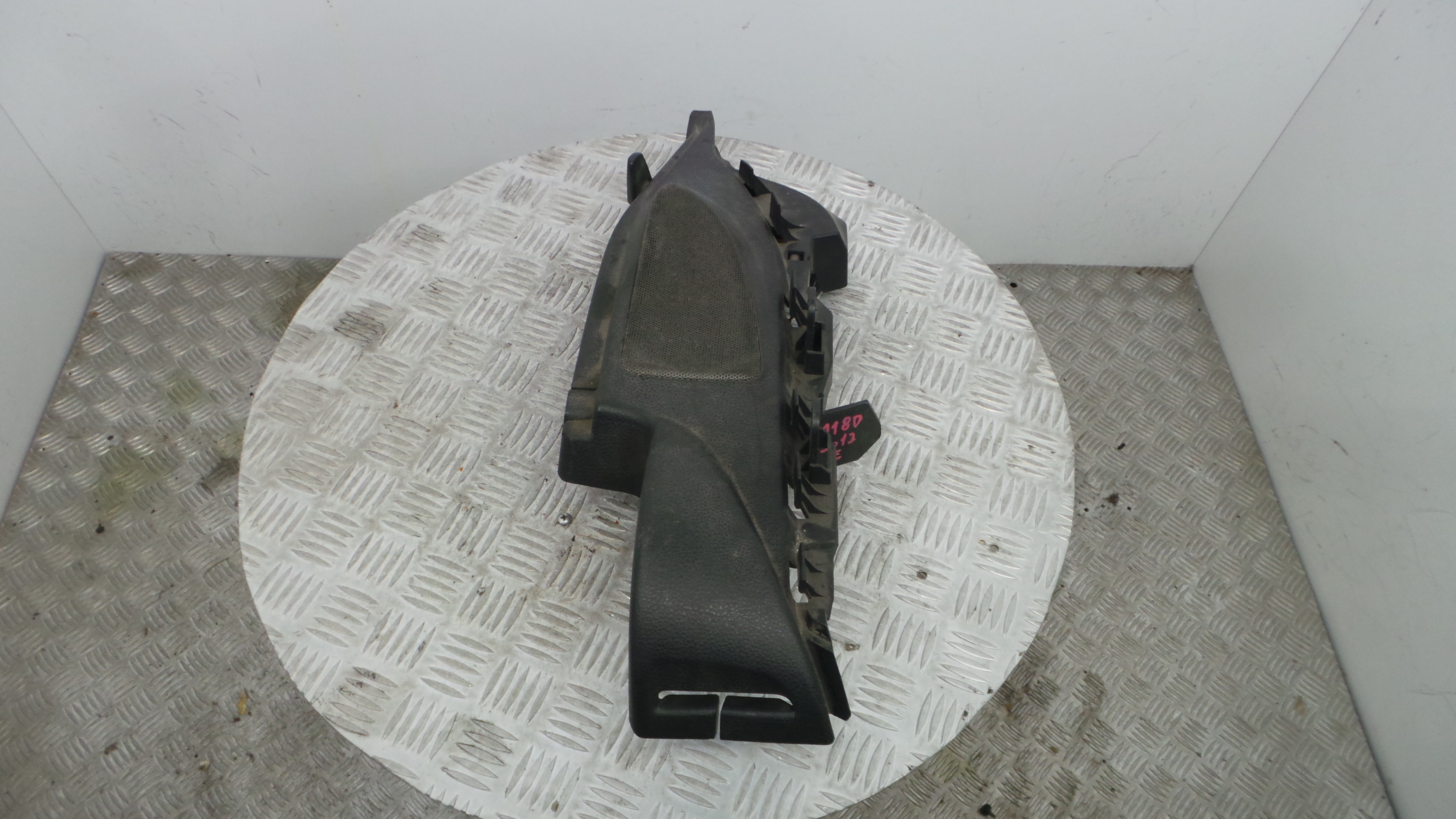 Colunas de Som 51.46-7246777 - BMW 1 (F20), 1 Sports Hatch (F20)-36059279 Colunas de Som 51.46-7246777 - BMW 1 (F20), 1 Sports Hatch (F20)-36059279