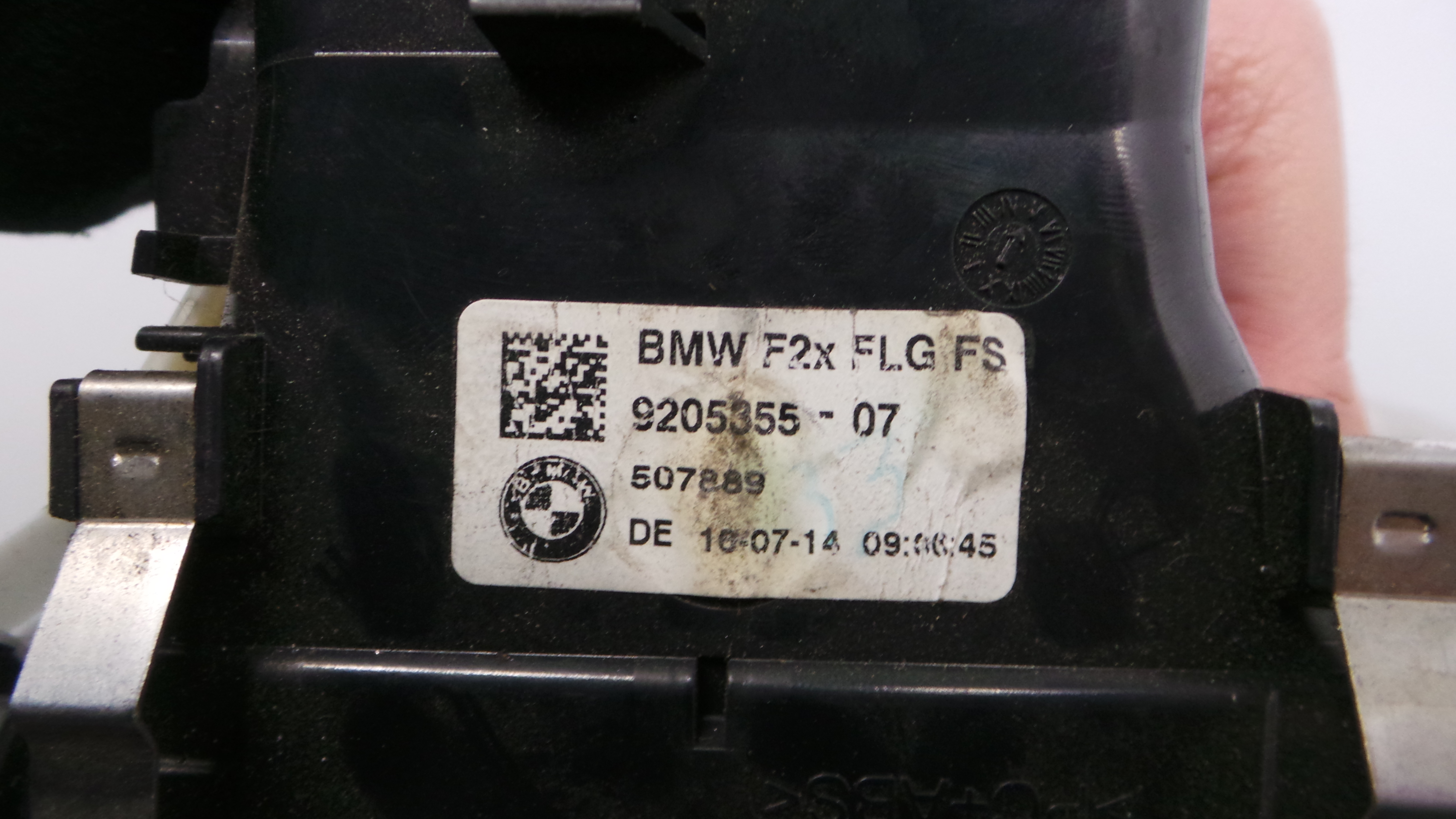 Grelha da Sofagem  9205355-07 - BMW 1 (F20), 1 Sports Hatch (F20)-36059309