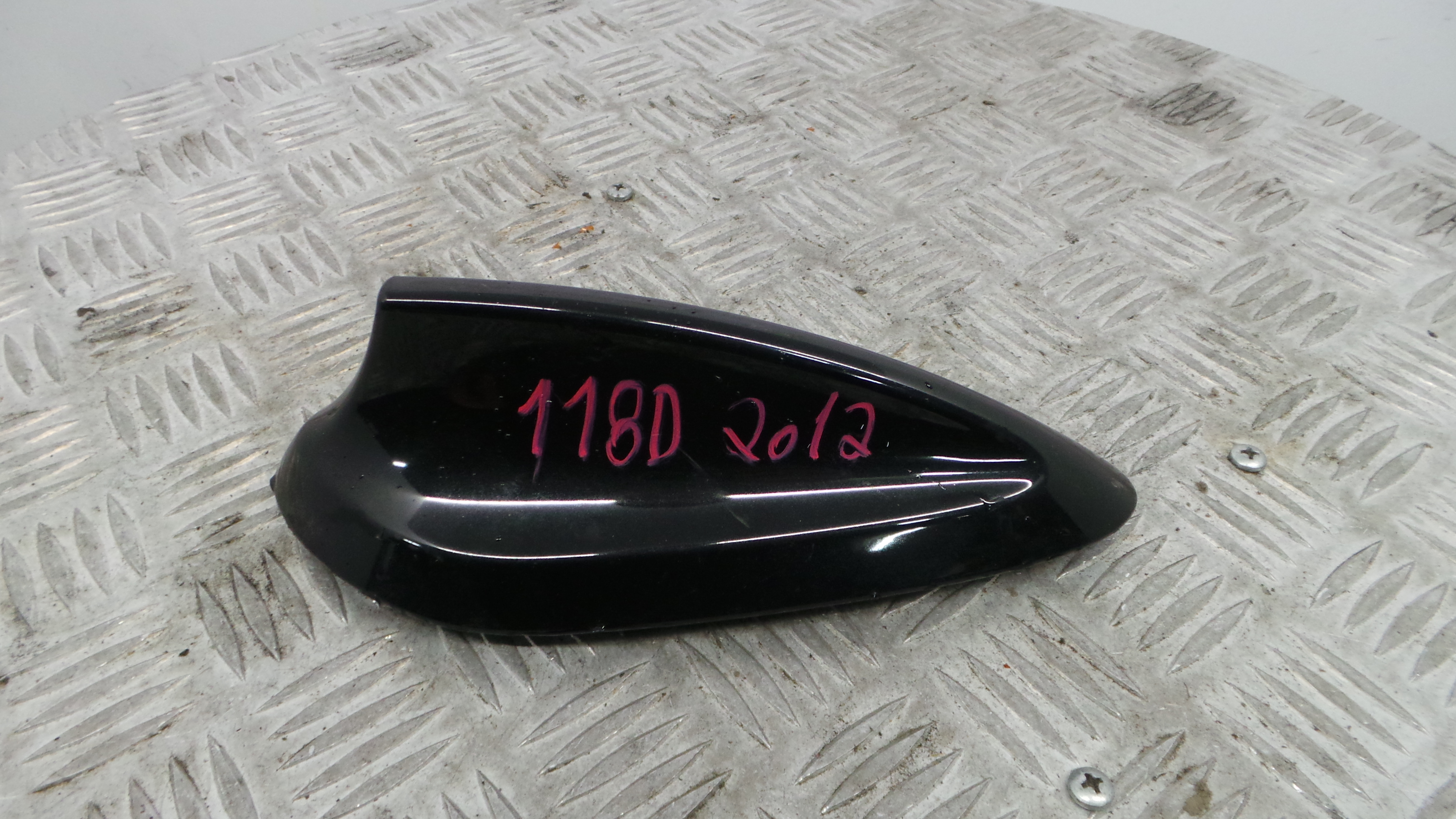 Antena 9252241-04 - BMW 1 (F20), 1 Sports Hatch (F20)-36059327 Antena 9252241-04 - BMW 1 (F20), 1 Sports Hatch (F20)-36059327