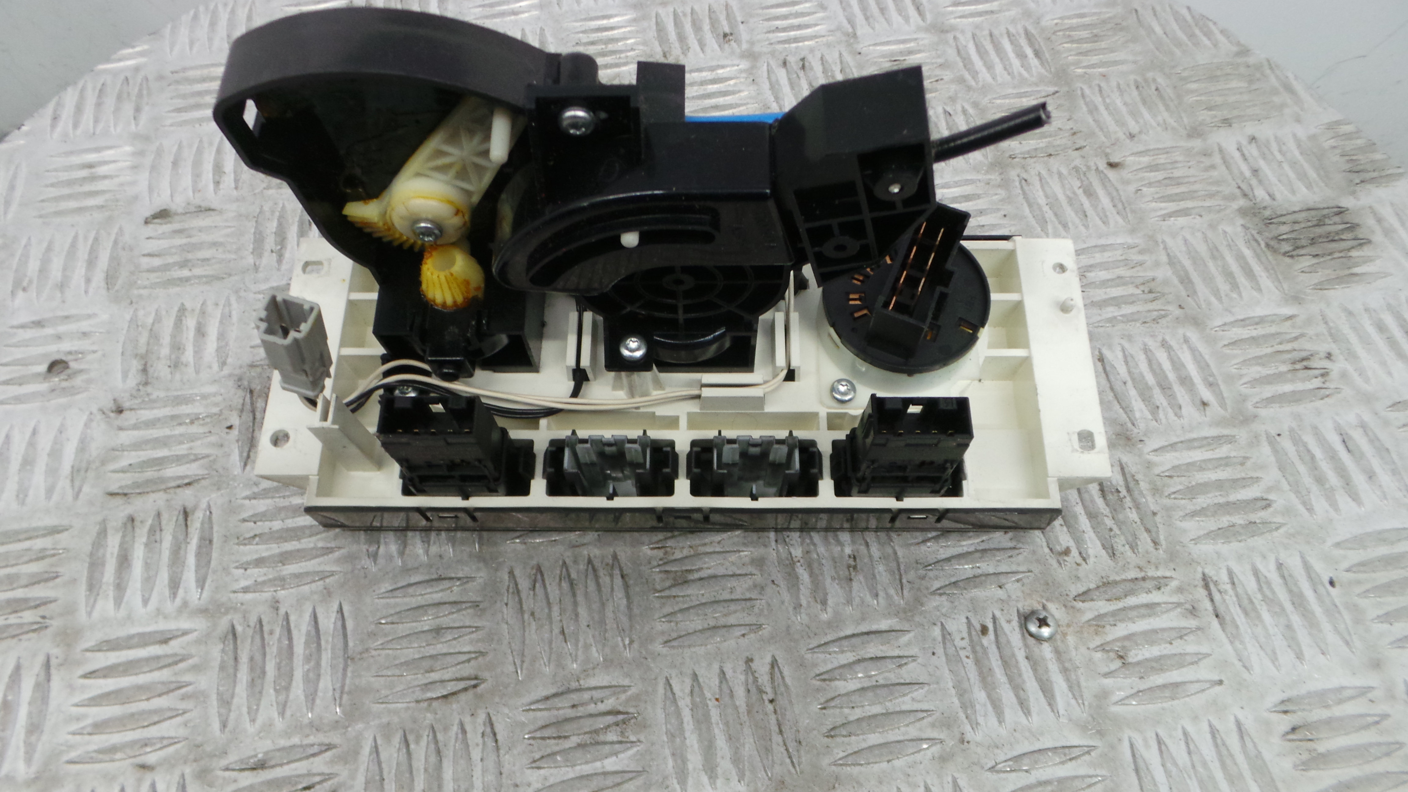 Comando da Sofagem / Climatronic 107850 - ROVER 45 I Hatchback (RT)-36059464