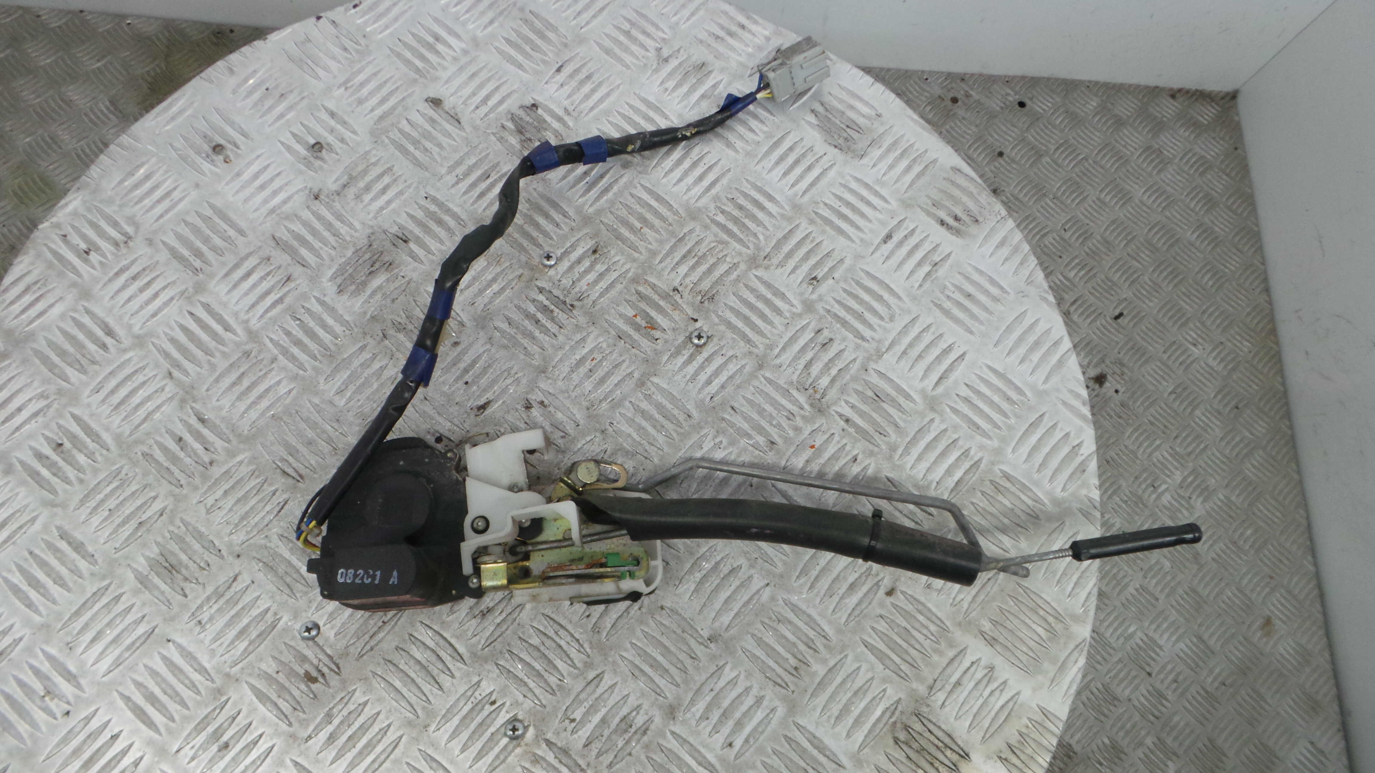 Fecho da Porta Frente Dto FQJ102940 - ROVER 45 I Hatchback (RT)-36059472