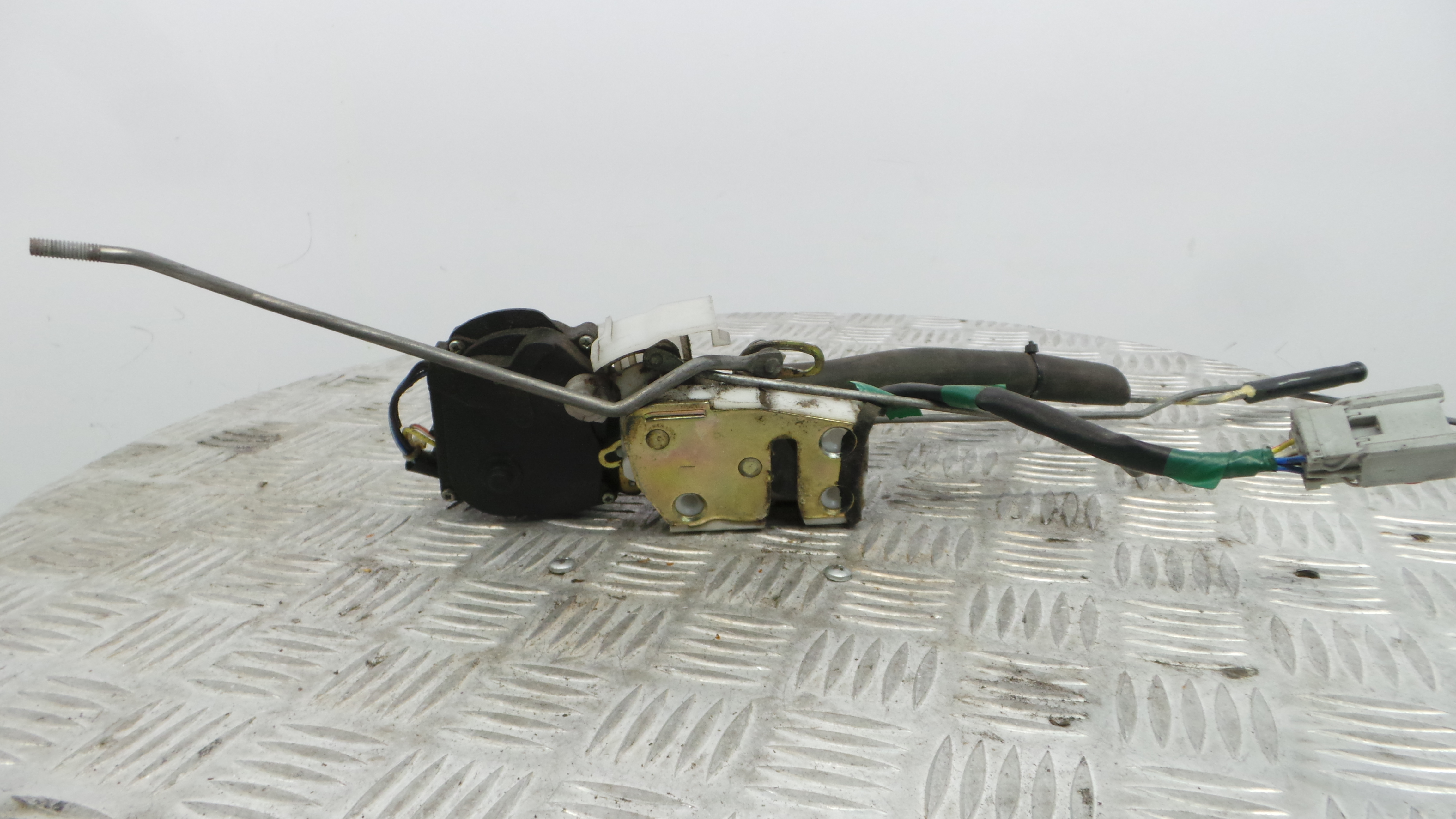 Fecho da Porta Frente Esq - ROVER 45 I Hatchback (RT)-36059484 Fecho da Porta Frente Esq - ROVER 45 I Hatchback (RT)-36059484