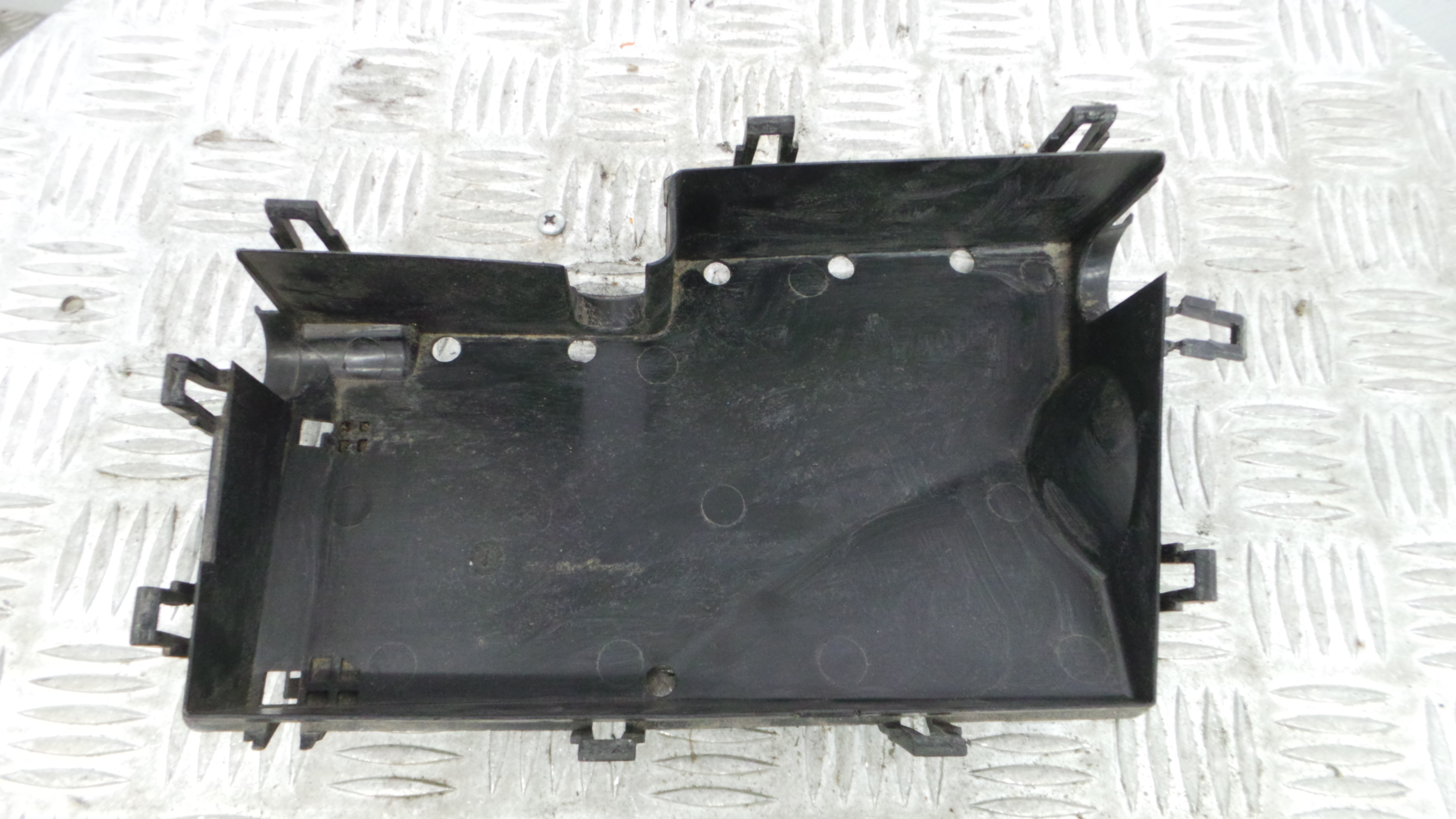 Caixa de Fusiveis 3M51-14A142-AB - FORD FOCUS II (DA_, HCP, DP)-36059958 Caixa de Fusiveis 3M51-14A142-AB - FORD FOCUS II (DA_, HCP, DP)-36059958