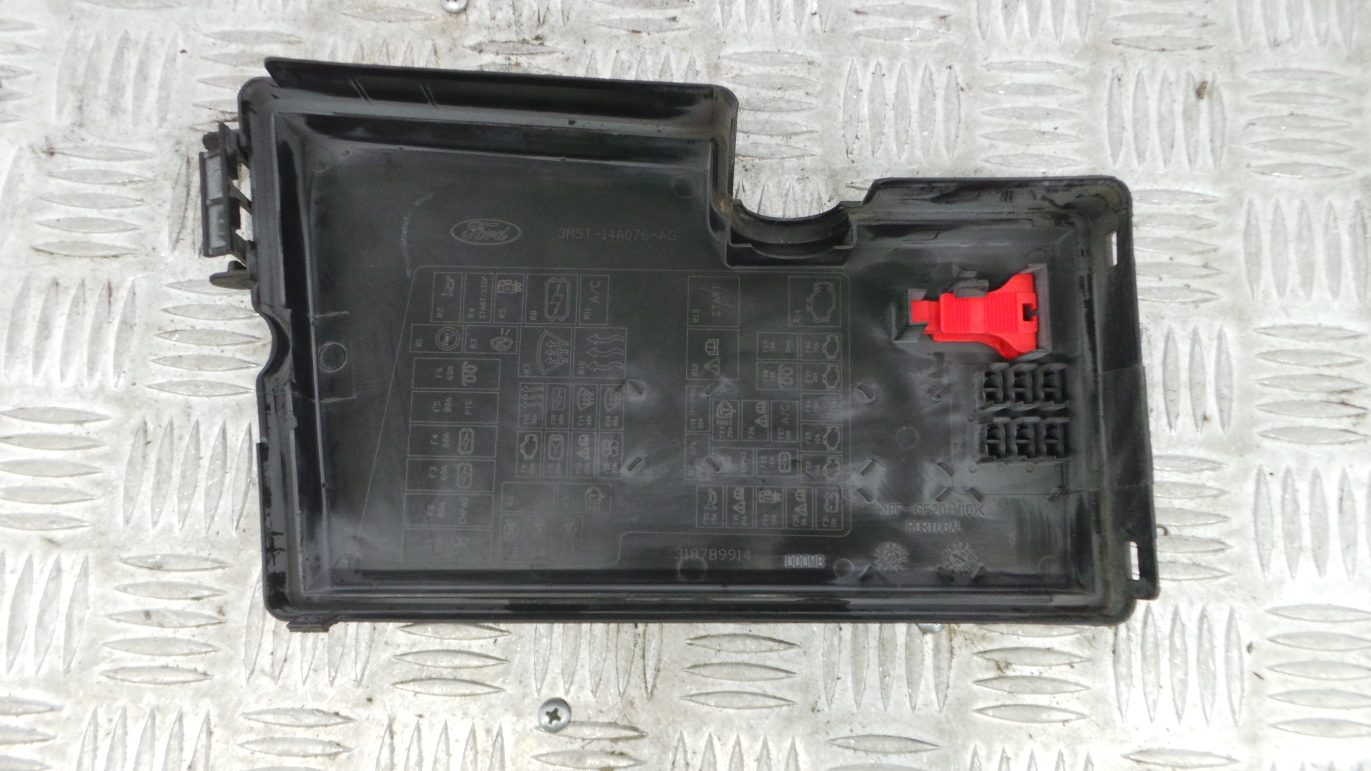 Tampa da Caixa dos Fusíveis 3M5T-14A076-AG - FORD FOCUS II (DA_, HCP, DP)-36059962
