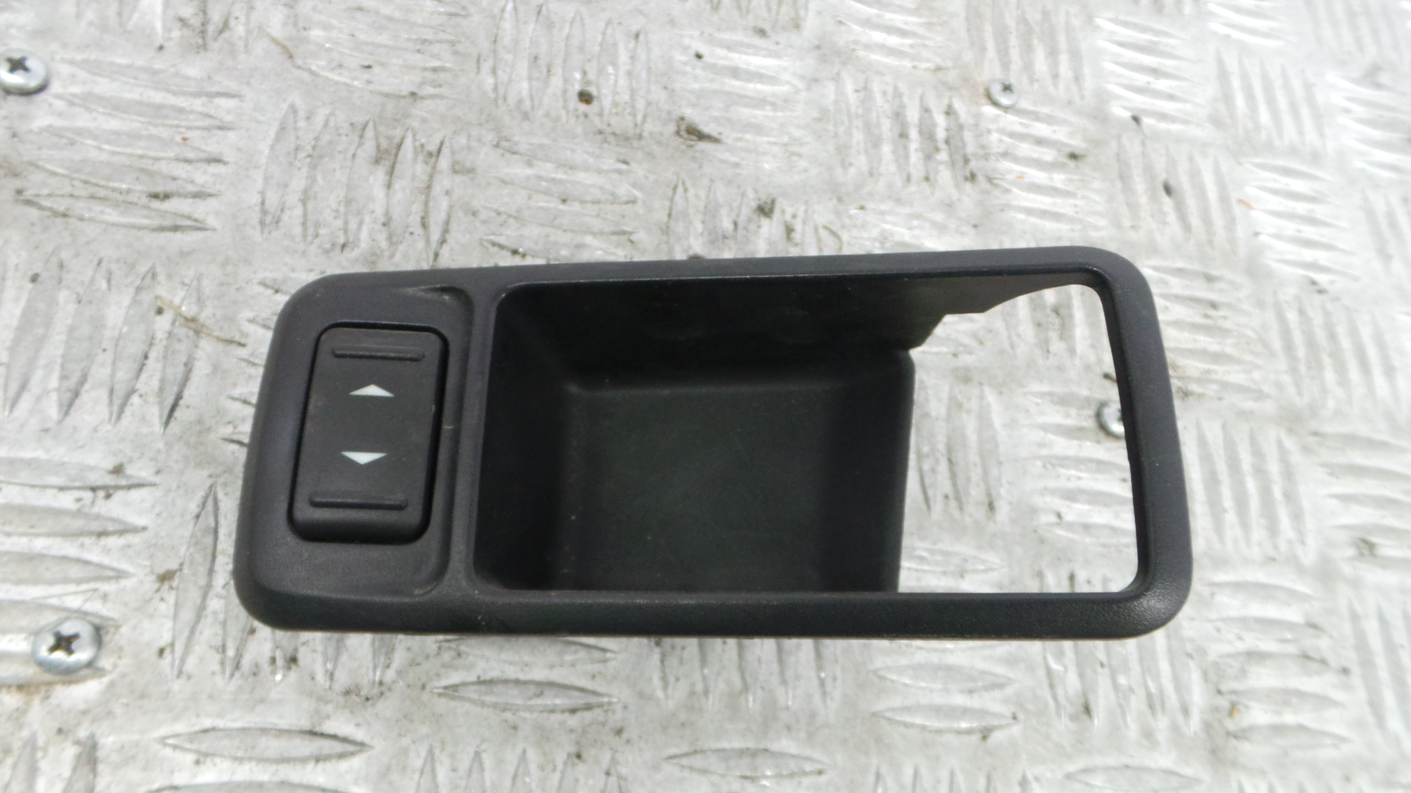 Puxador Interior Frente Direita 3M51-226A36-AFW - FORD FOCUS II Station Wagon (DA_, FFS, DS), FOCUS -36059999