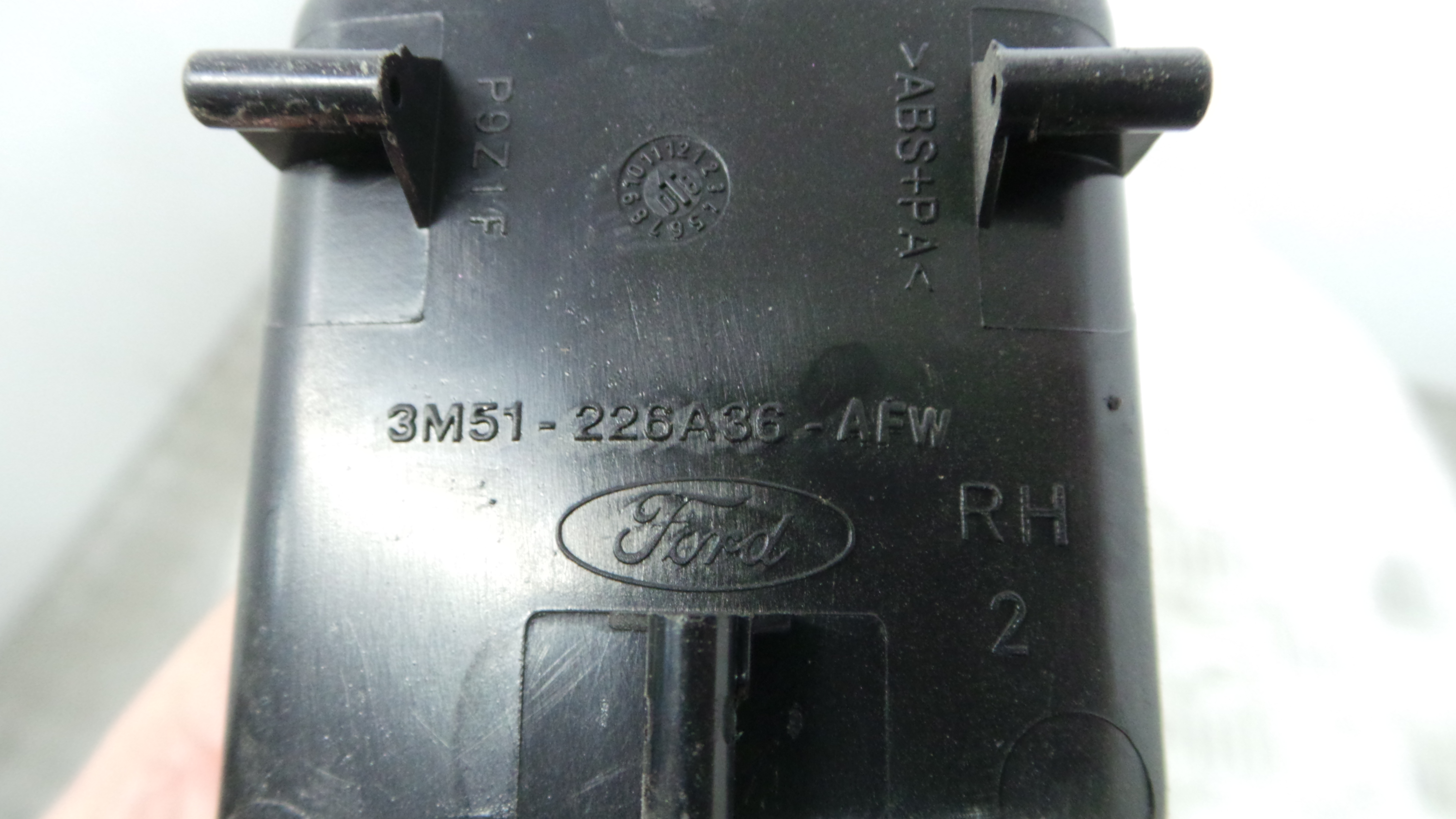 Puxador Interior Frente Direita 3M51-226A36-AFW - FORD FOCUS II Station Wagon (DA_, FFS, DS), FOCUS -36059999