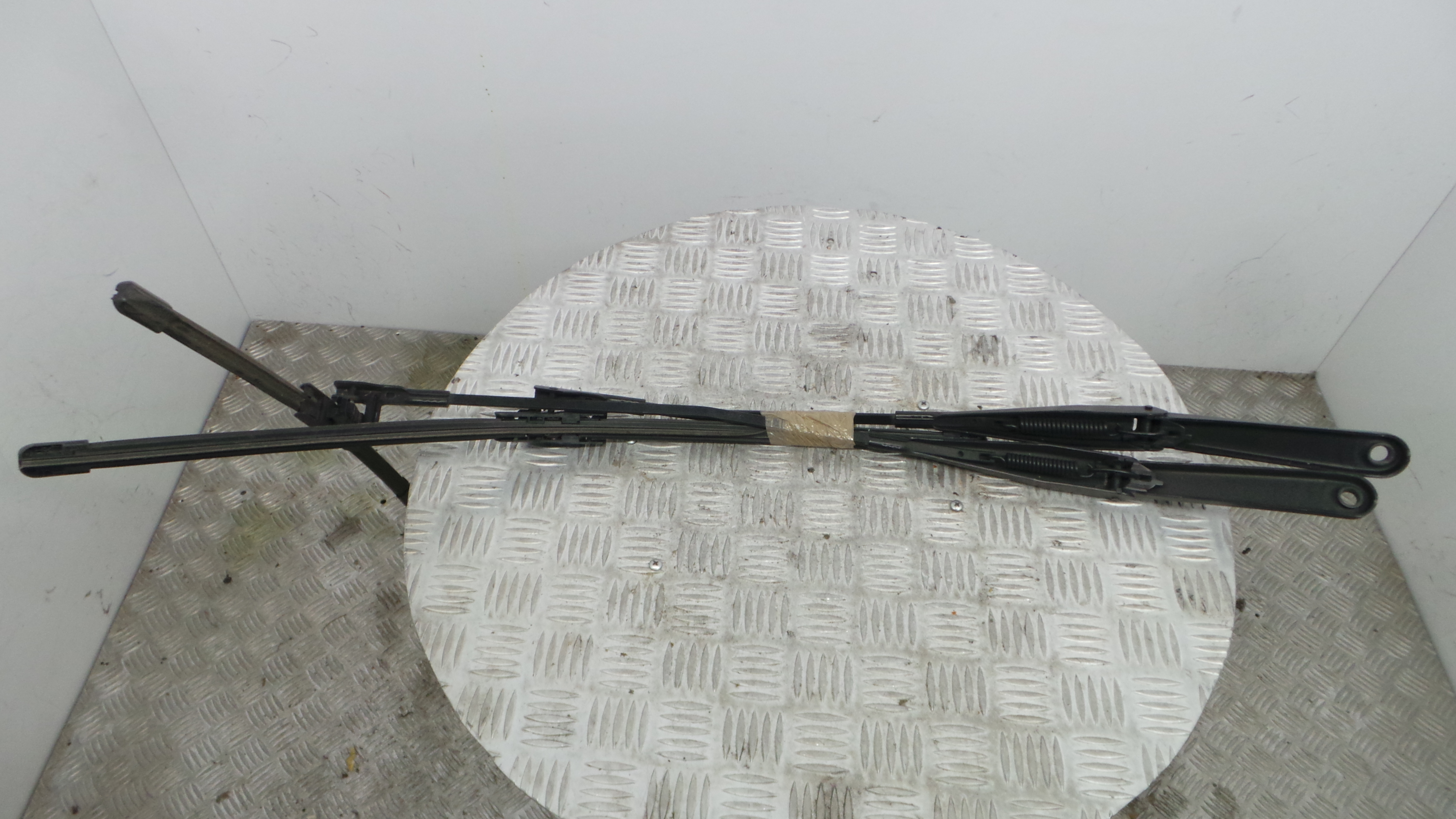 Braço Do Limpa-vidros 4M51-17526-CD - FORD FOCUS II Station Wagon (DA_, FFS, DS), FOCUS II Turnier -36060015