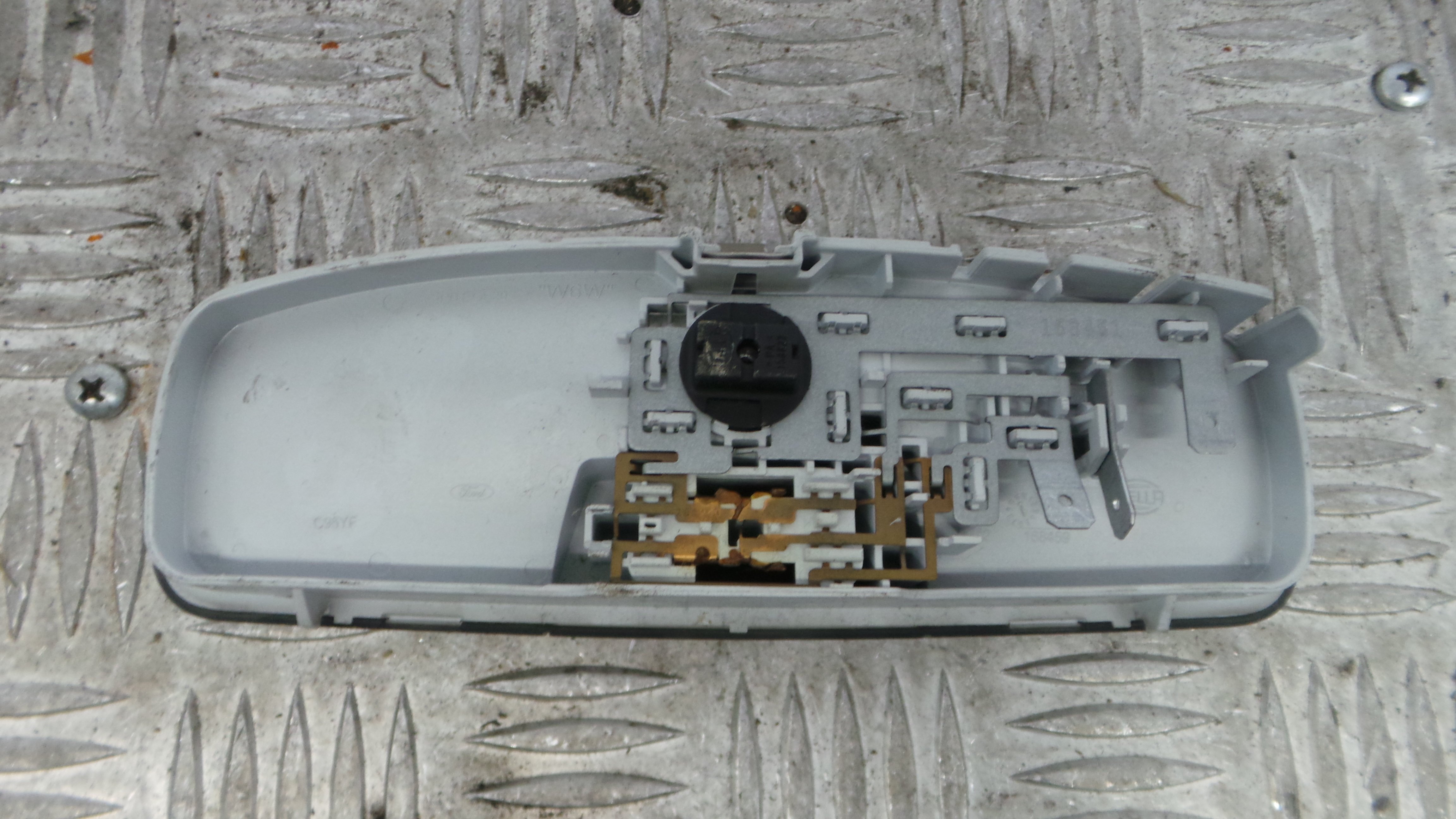 Plafonier Teto 8A6A-13776-CA - FORD FOCUS II Station Wagon (DA_, FFS, DS), FOCUS II Turnier (DA_, FF-36060019