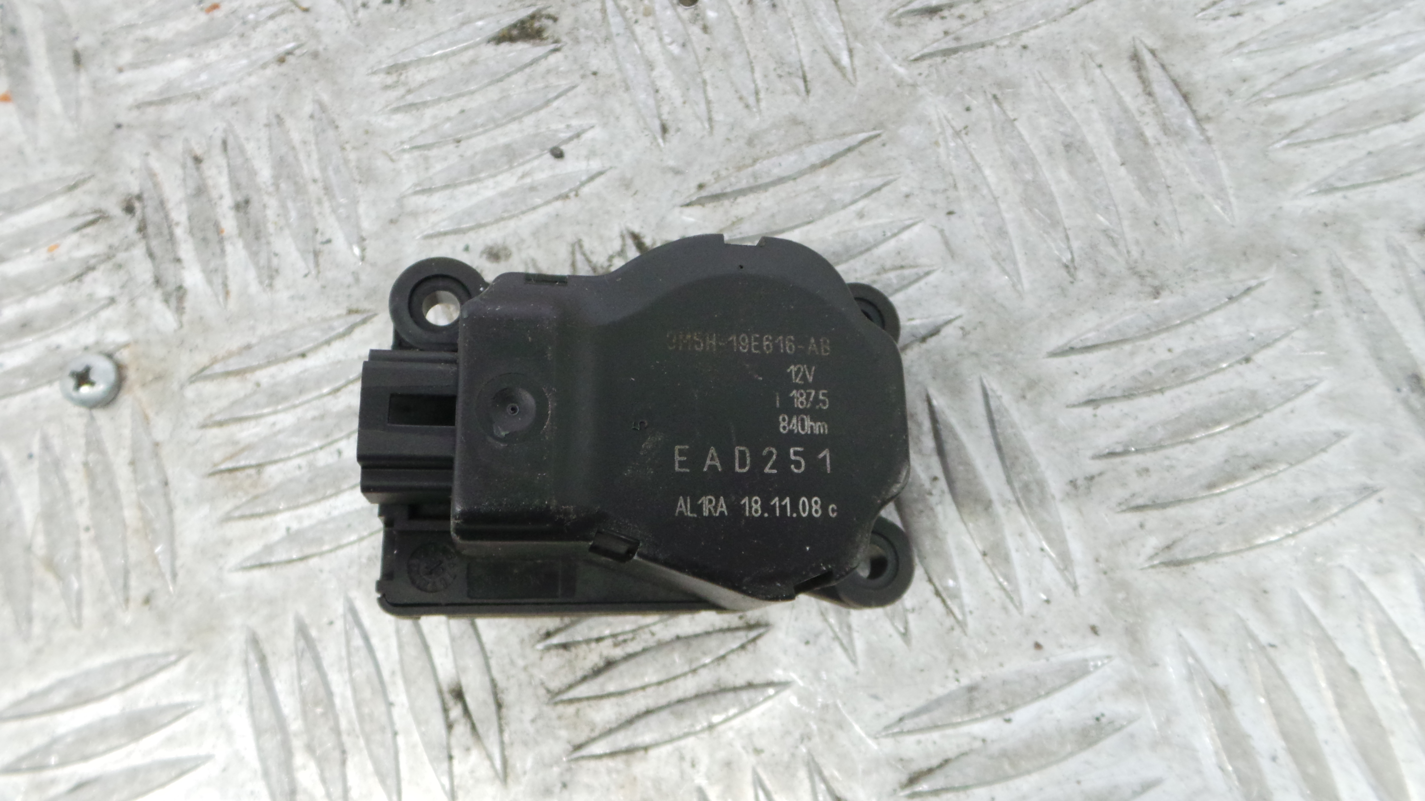 Atuador do Circuito de Ar  3M5H-19E616-AB - FORD FOCUS II Station Wagon (DA_, FFS, DS), FOCUS II Tur-36060173