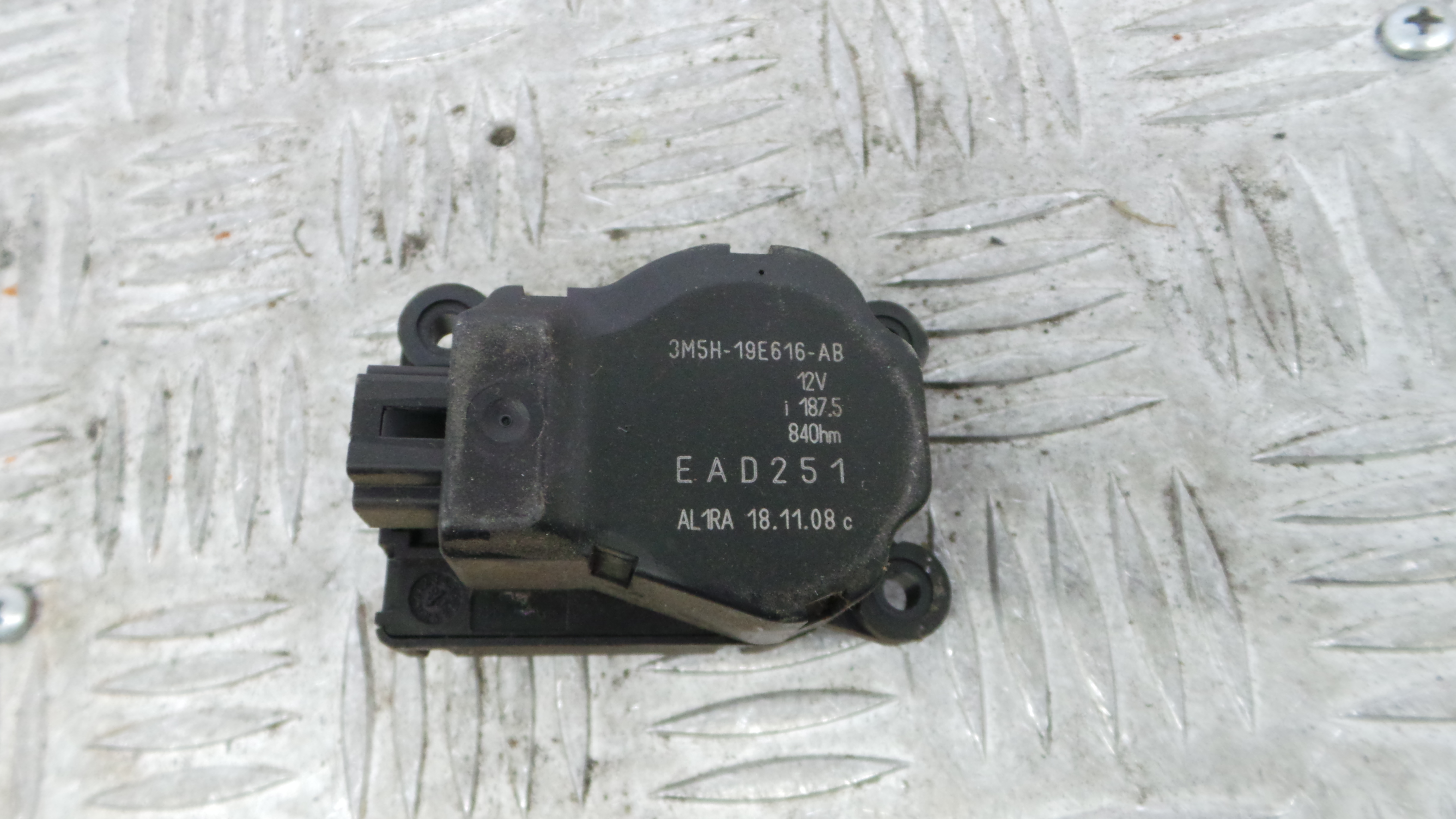 Atuador do Circuito de Ar  3M5H-19E616-AB - FORD FOCUS II Station Wagon (DA_, FFS, DS), FOCUS II Tur-36060343