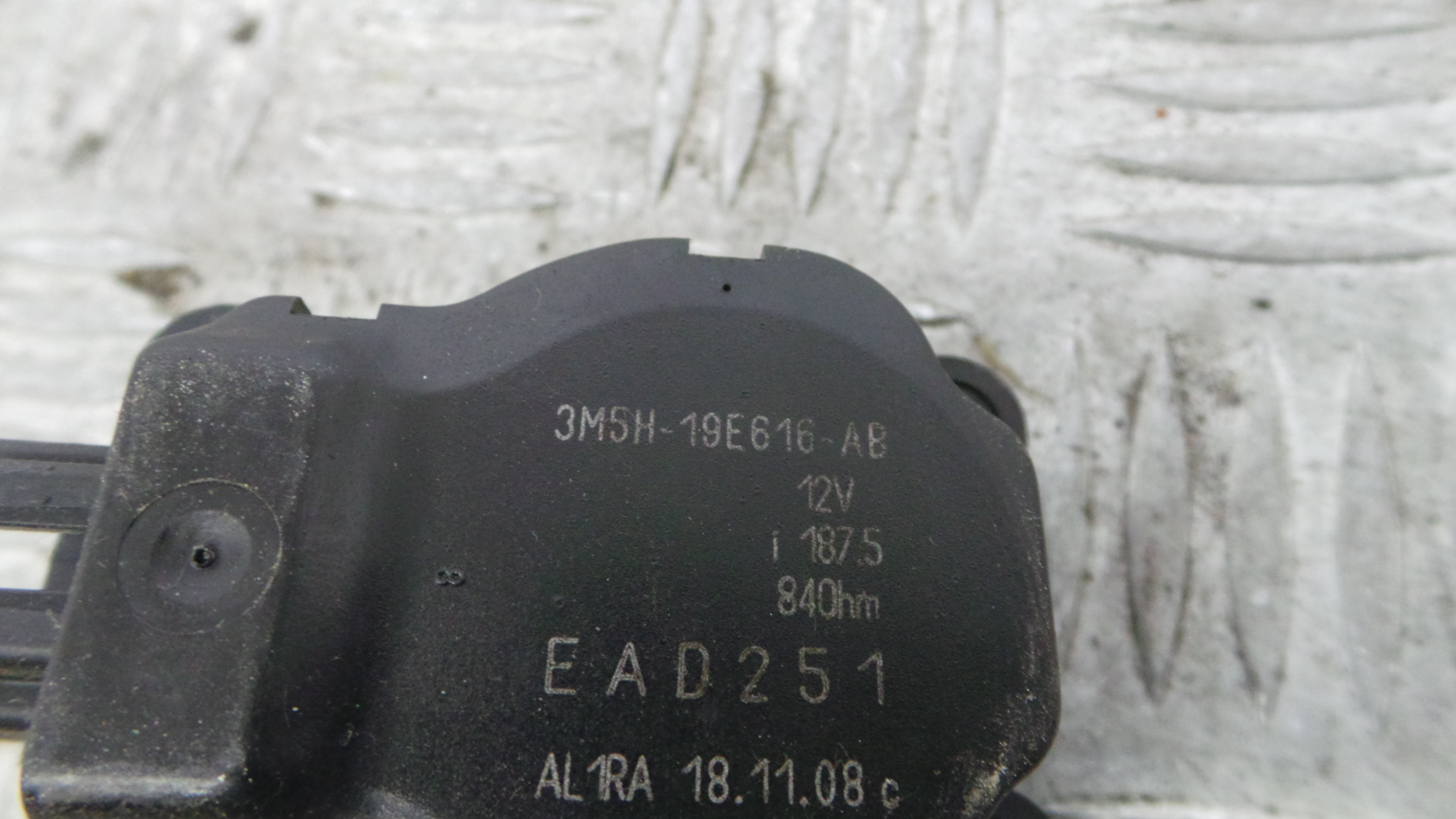 Atuador do Circuito de Ar  3M5H-19E616-AB - FORD FOCUS II Station Wagon (DA_, FFS, DS), FOCUS II Tur-36060347