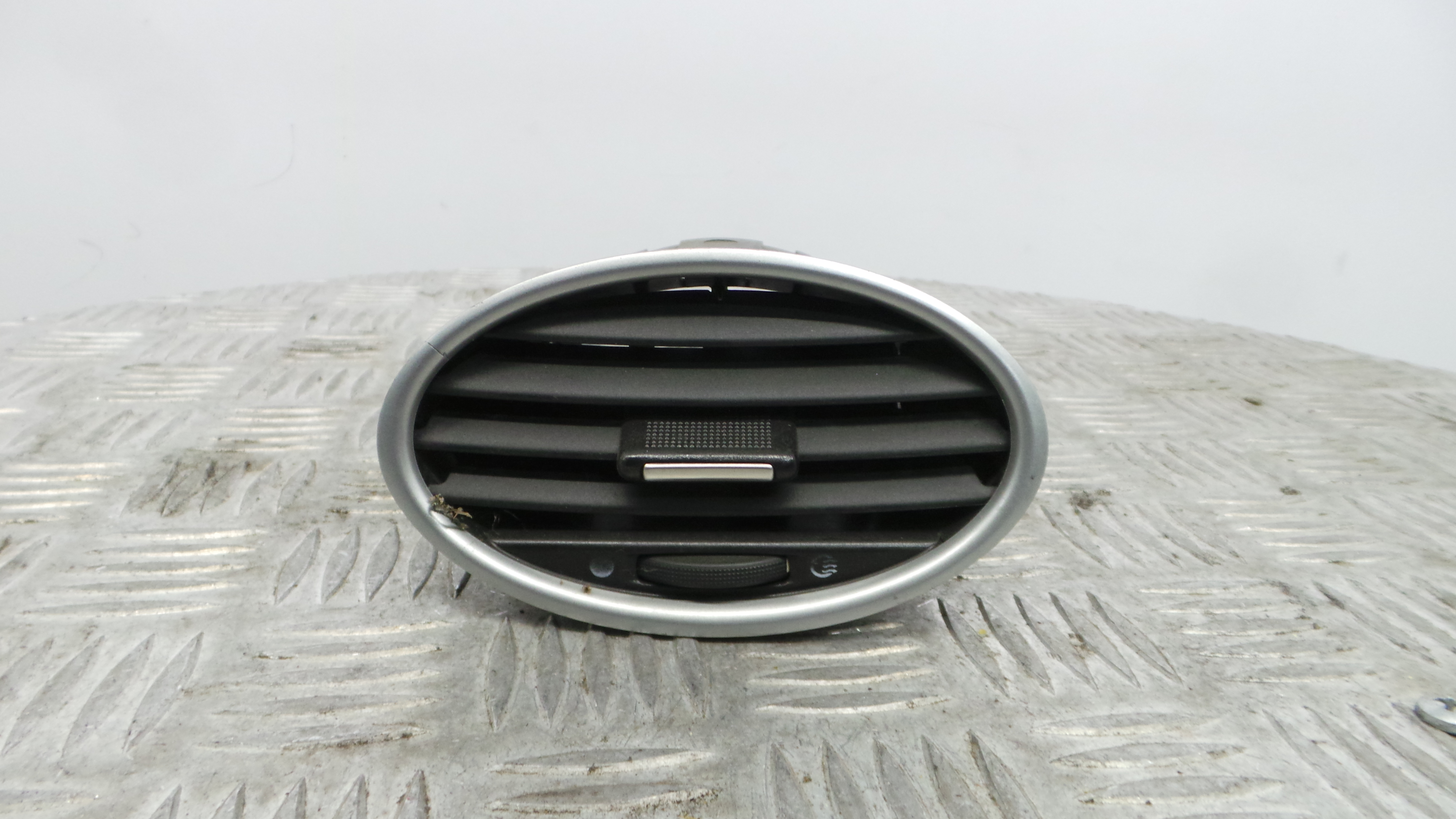 Grelha da Sofagem  6N41-A014L21-CB - FORD FOCUS II Station Wagon (DA_, FFS, DS), FOCUS II Turnier (D-36060726