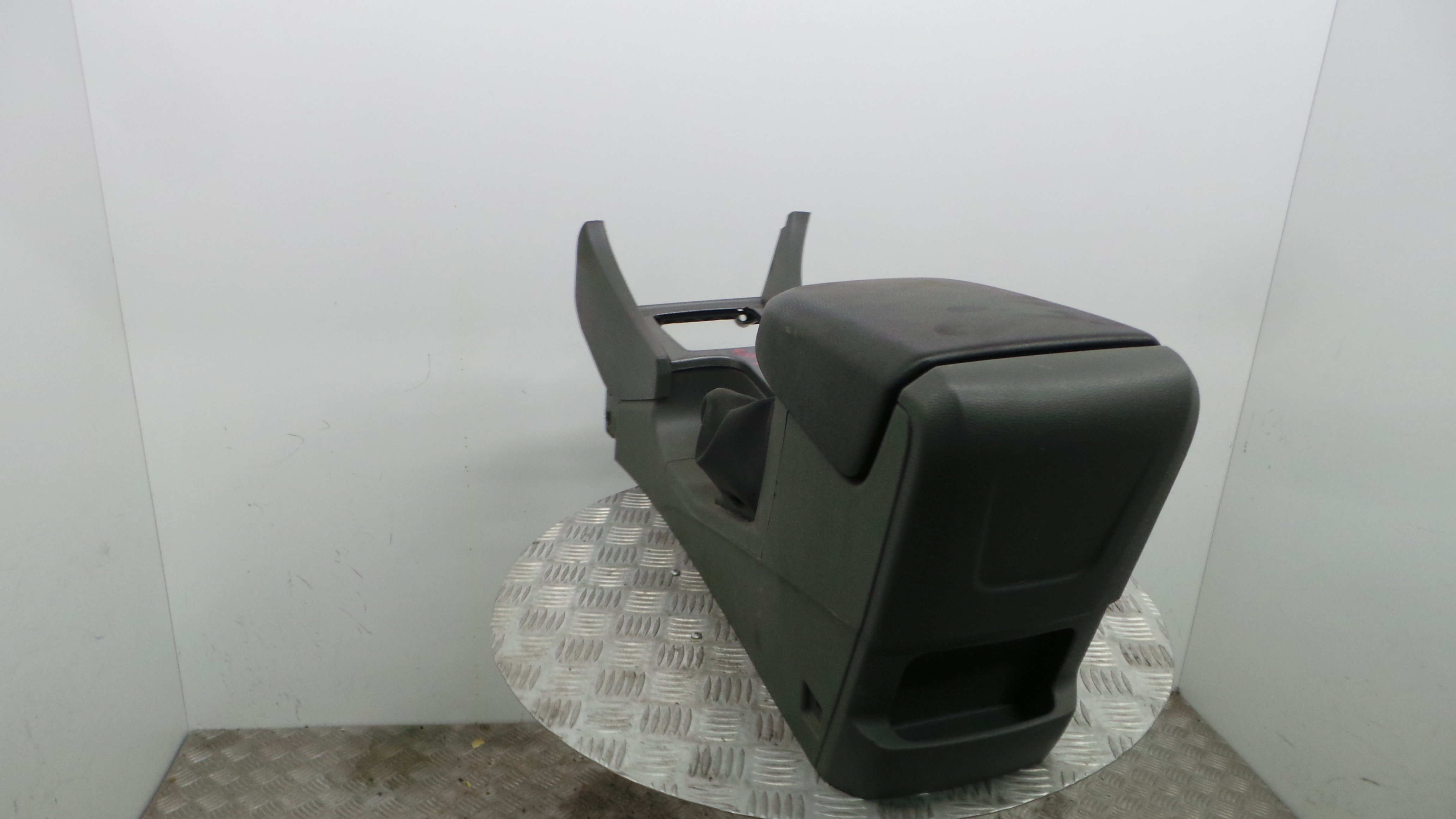 Apoio de Braço Central 8M51-A045M19-AB - FORD FOCUS II Station Wagon (DA_, FFS, DS), FOCUS II Turni-36060750