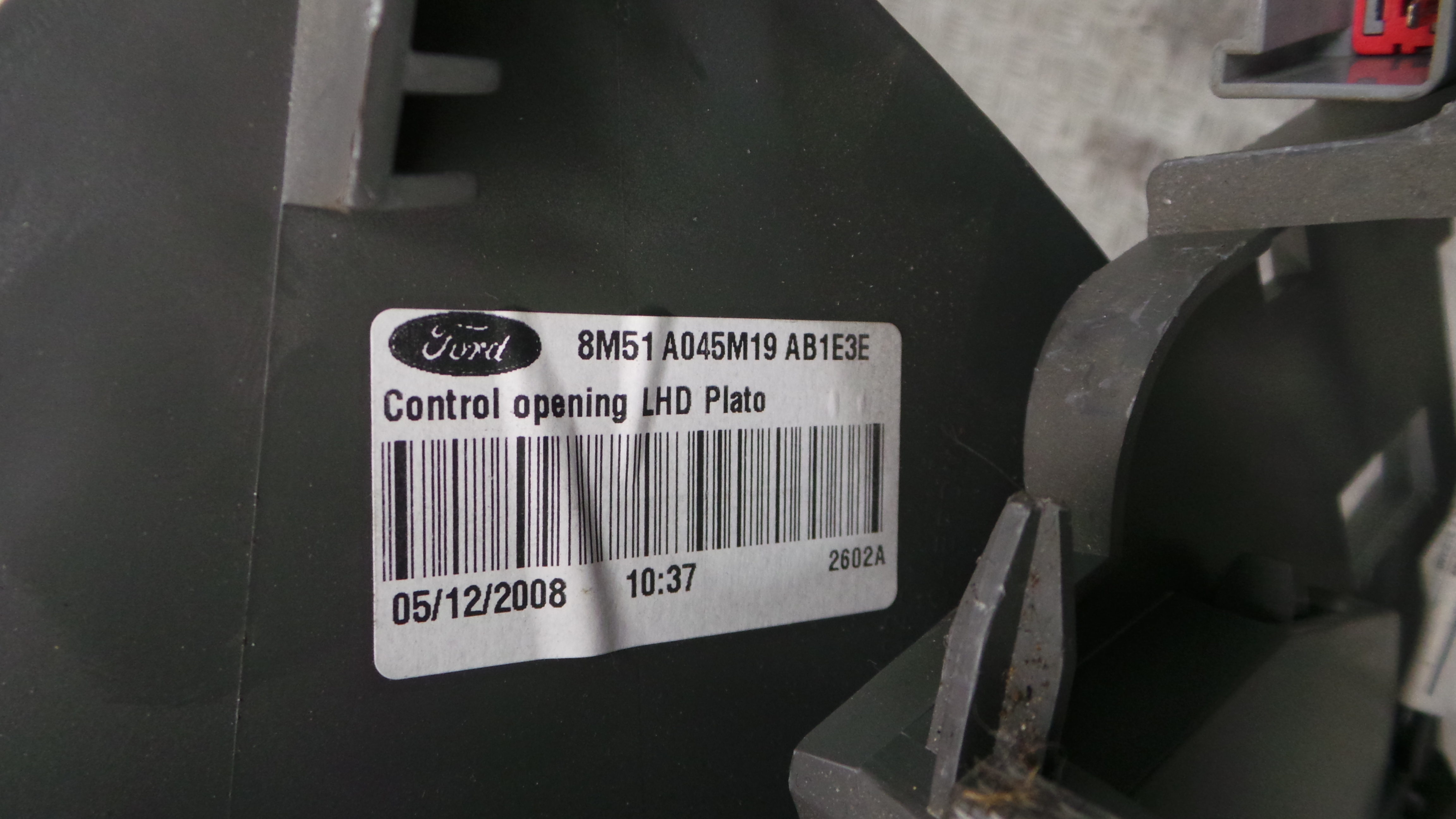 Apoio de Braço Central 8M51-A045M19-AB - FORD FOCUS II Station Wagon (DA_, FFS, DS), FOCUS II Turni-36060750