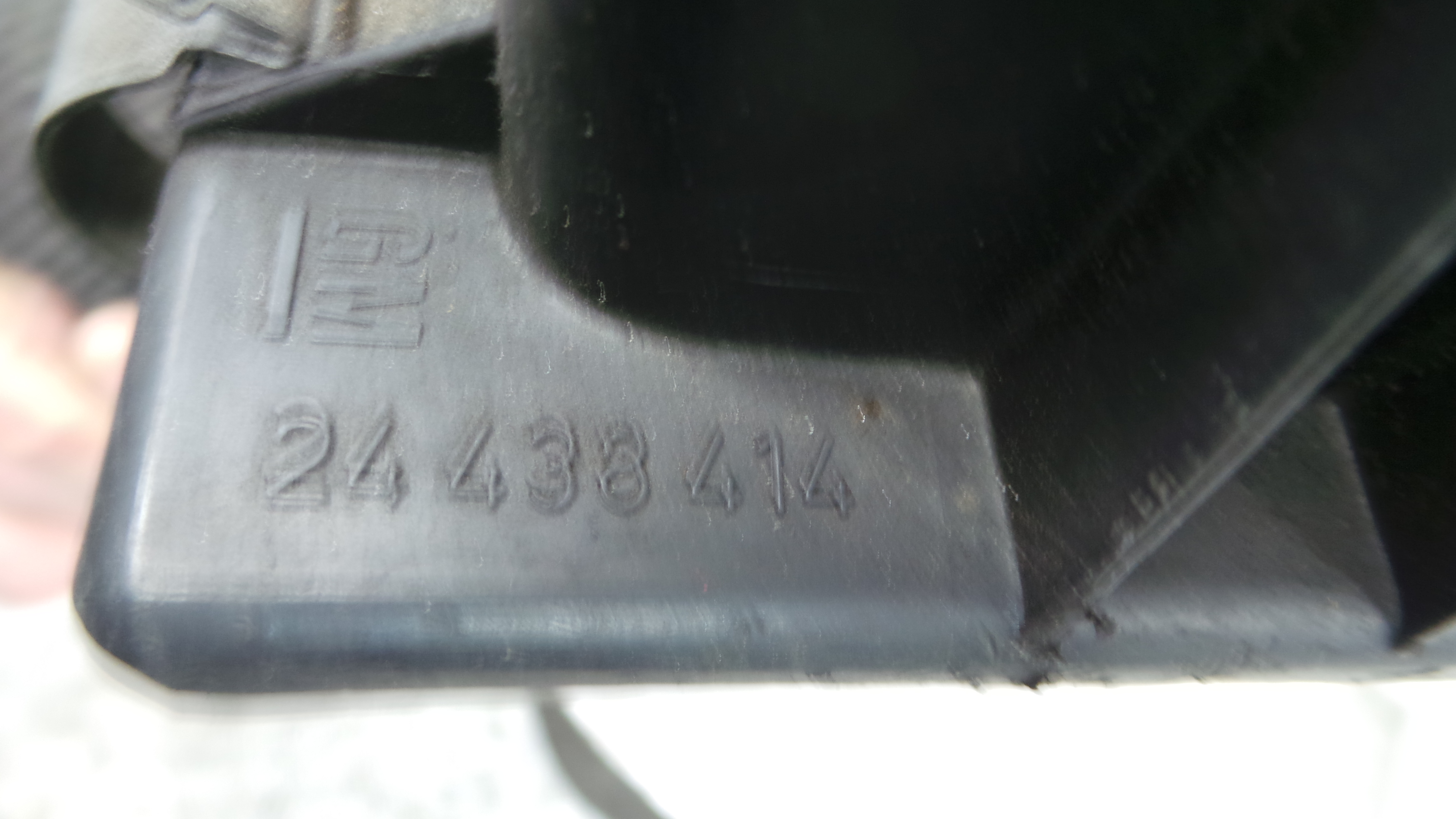 Caixa Filtro de Ar  24438414 - OPEL VECTRA B Combi (J96)-36062361