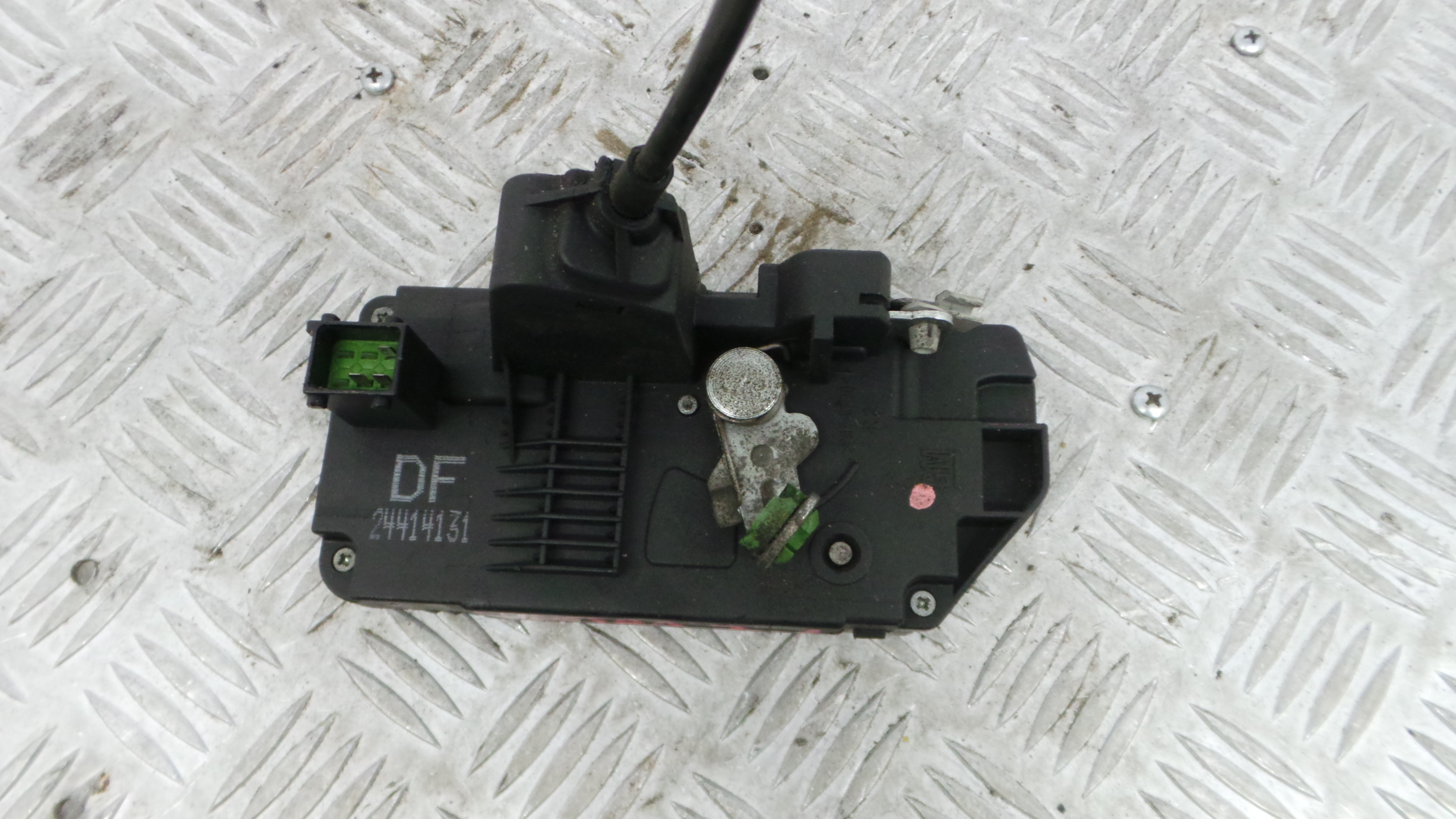 Fecho da Porta Trás Dto 24414131 - OPEL VECTRA B Combi (J96)-36062935