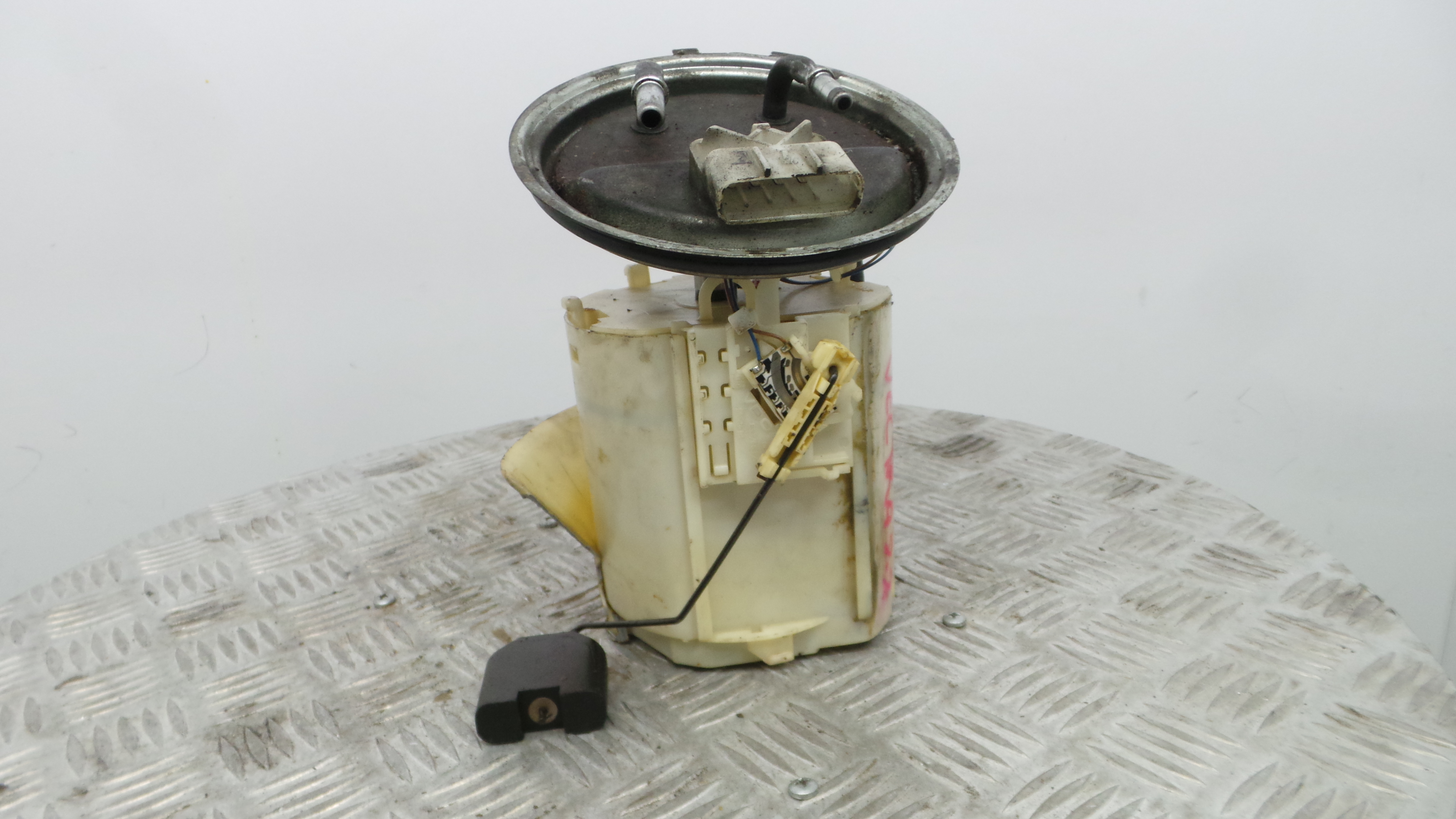 Boia do Combustível 90504138 - OPEL VECTRA B Combi (J96)-36062999