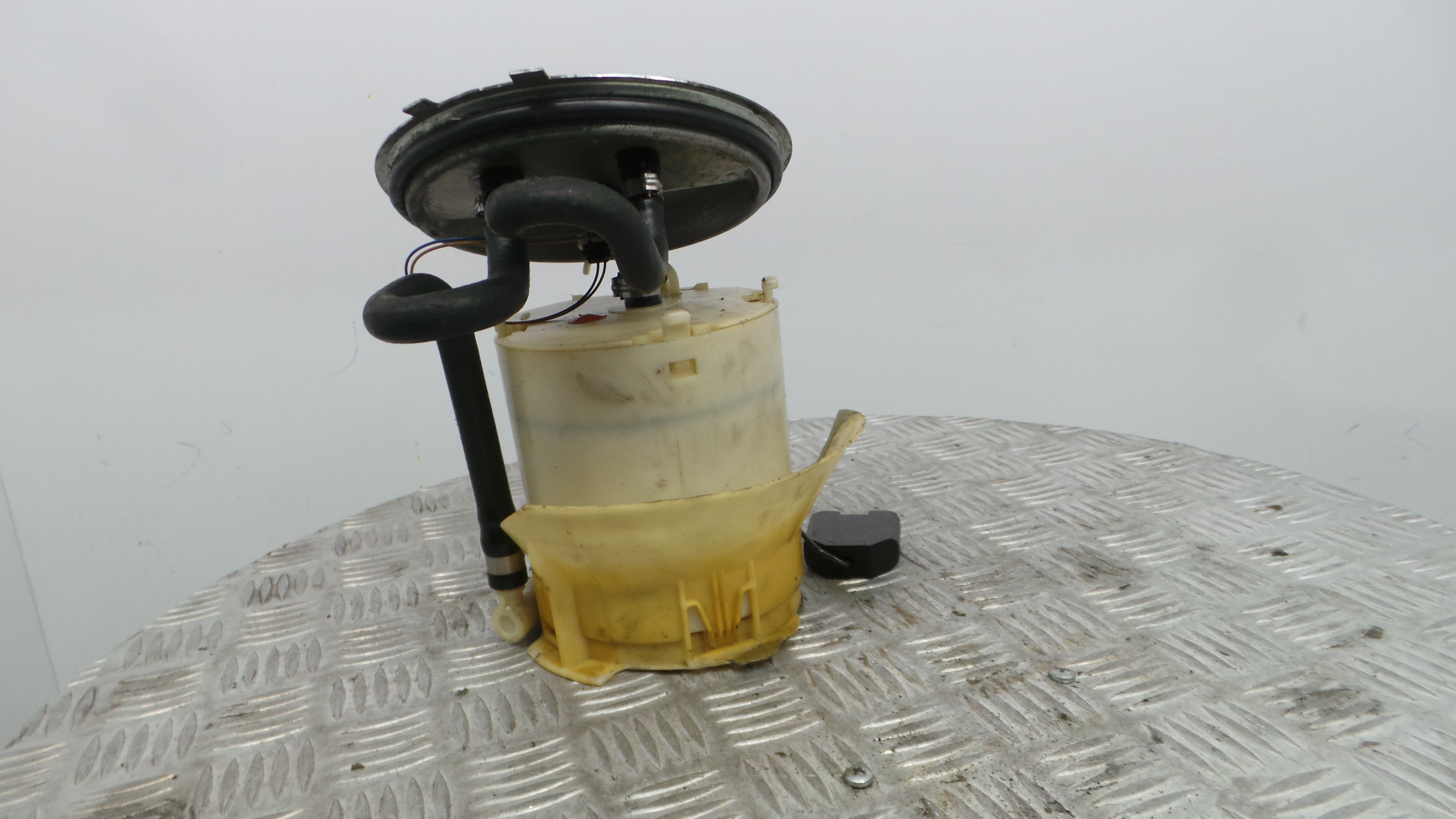 Boia do Combustível 90504138 - OPEL VECTRA B Combi (J96)-36062999