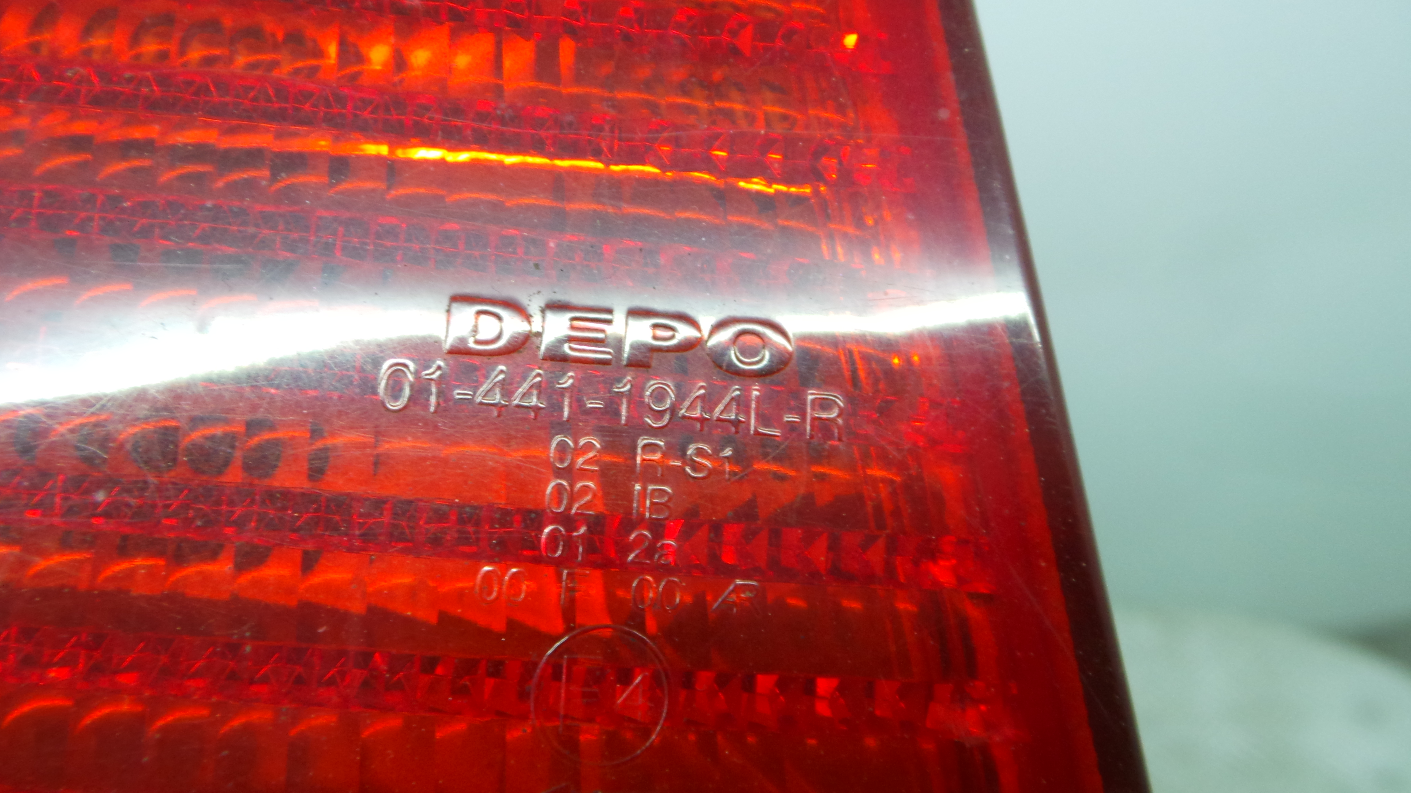 Farolim Stop Esq 01-441-1944L-R - VW GOLF VAN IV Variant (1J5)-36140240