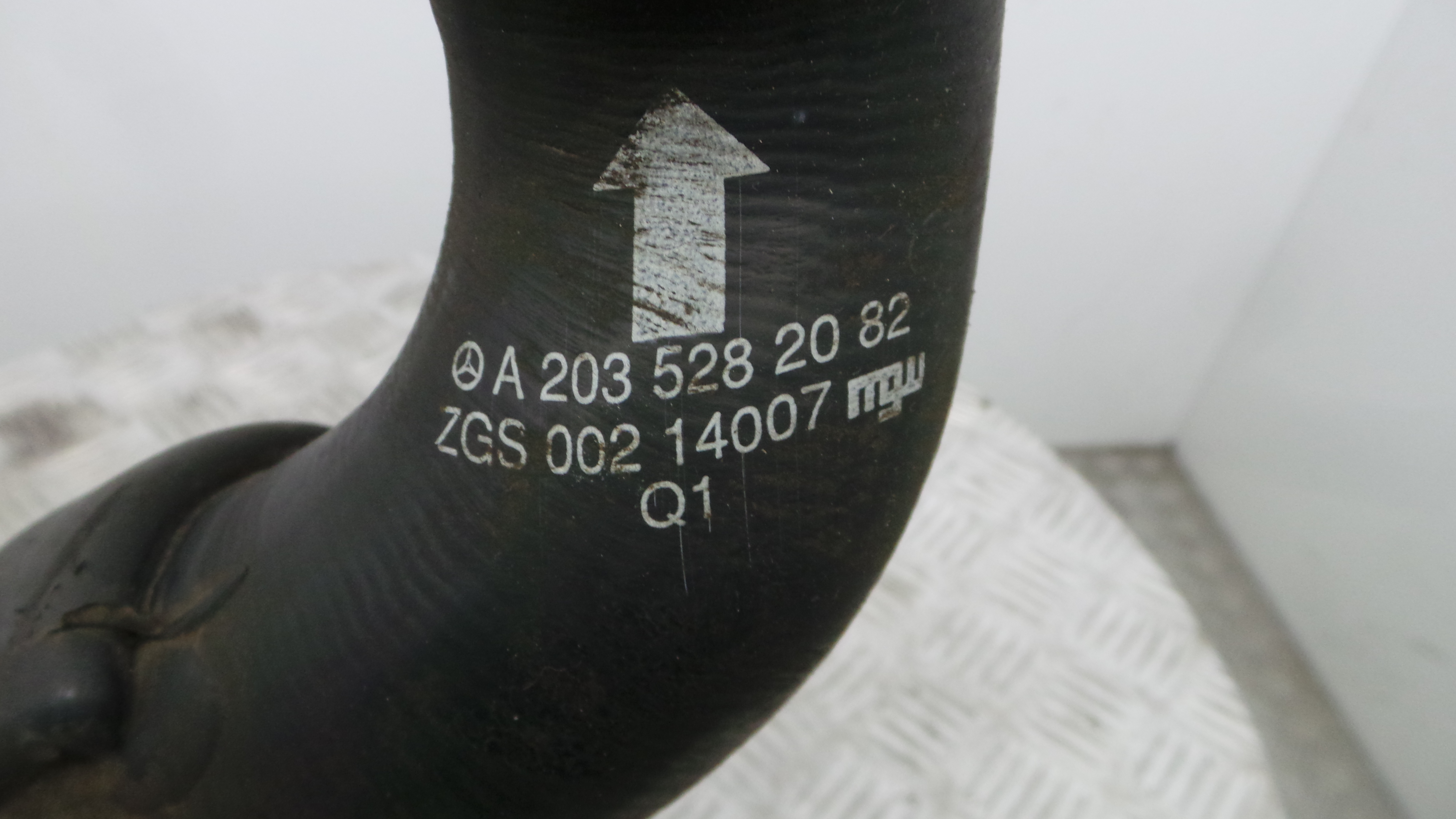 Tubo Intercooler A2035282082 - MERCEDES-BENZ C-CLASS Coupé (CL203), C-CLASS Coupe Sport (CL203), C--36141583