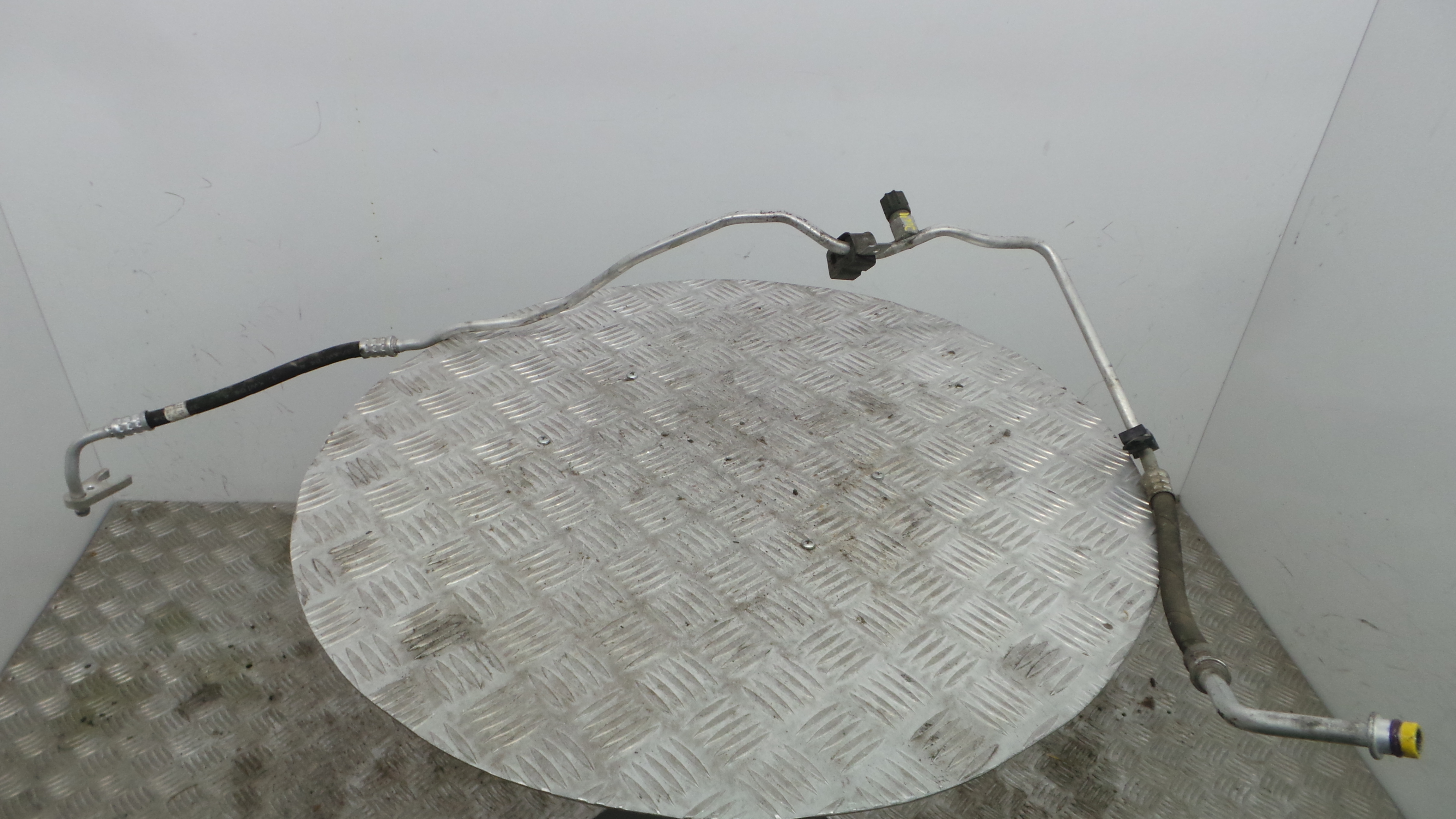 Tubo Ar Condicionado A2038302715 - MERCEDES-BENZ C-CLASS Coupé (CL203), C-CLASS Coupe Sport (CL203)-36141596