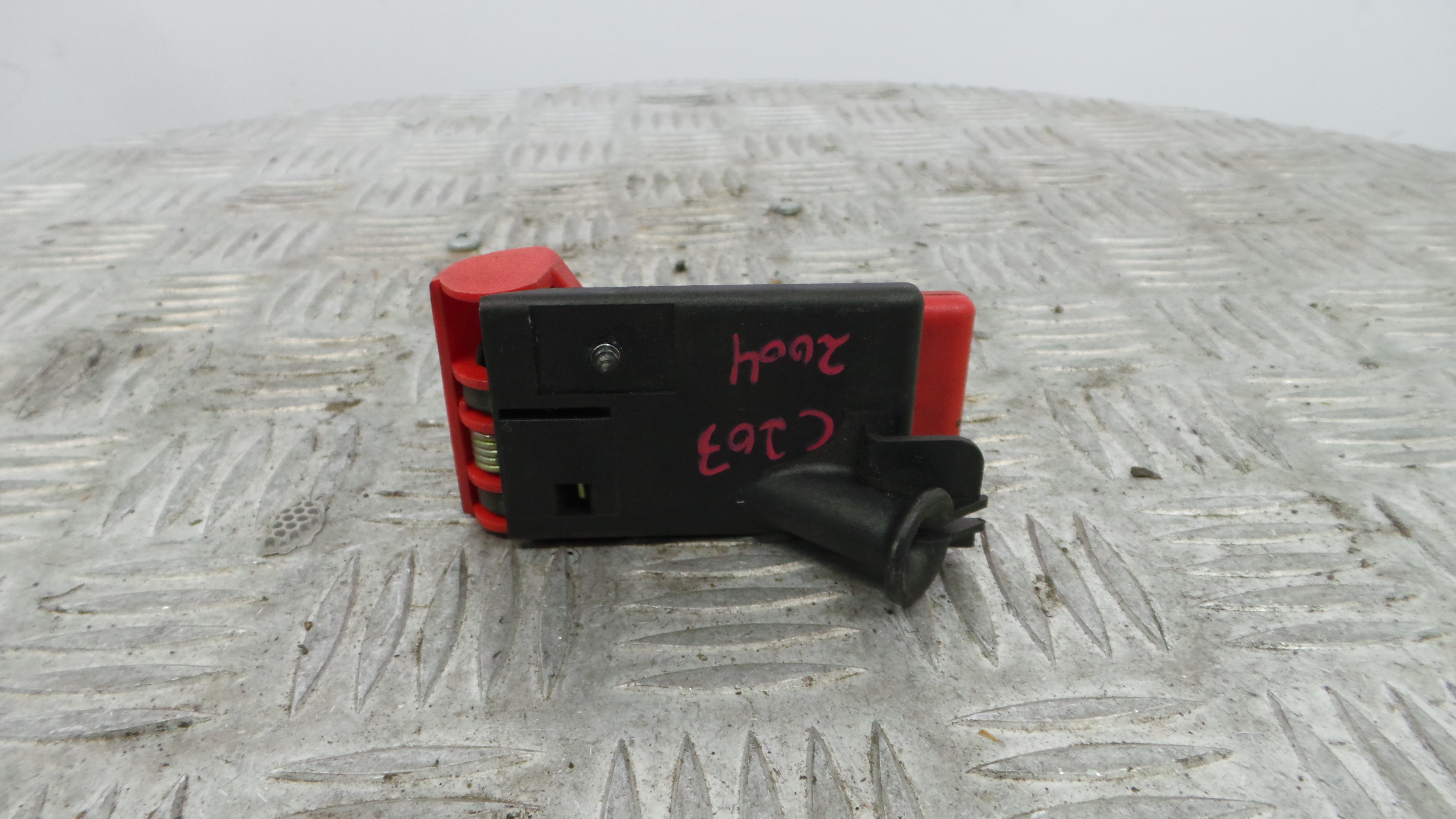 Puxador Interior Capot  - MERCEDES-BENZ C-CLASS Coupé (CL203), C-CLASS Coupe Sport (CL203), C-CLASS-36141631