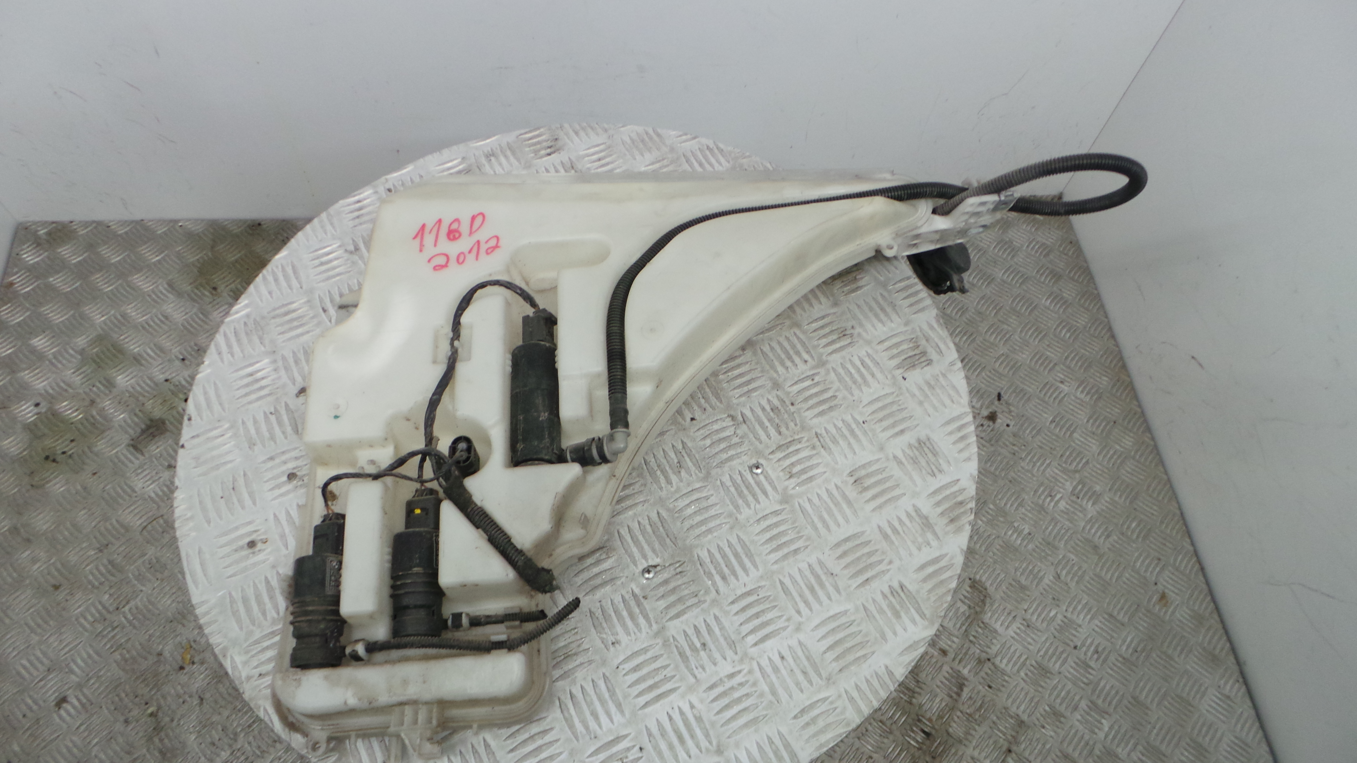 Depósito De Água Do Limpa-vidros 7241675 - BMW 1 (F20), 1 Sports Hatch (F20)-36141638