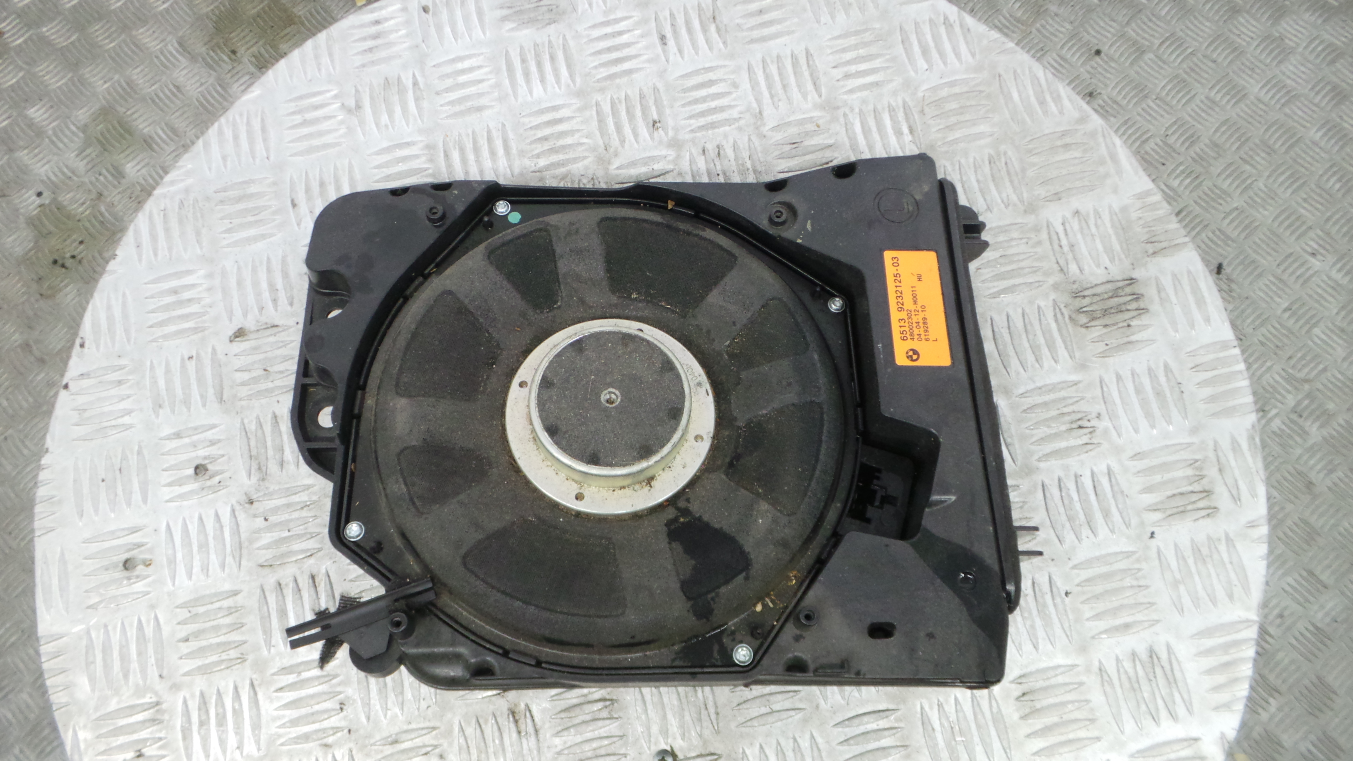 Subwoofers 65.13-9232125 - BMW 1 (F20), 1 Sports Hatch (F20)-36141650