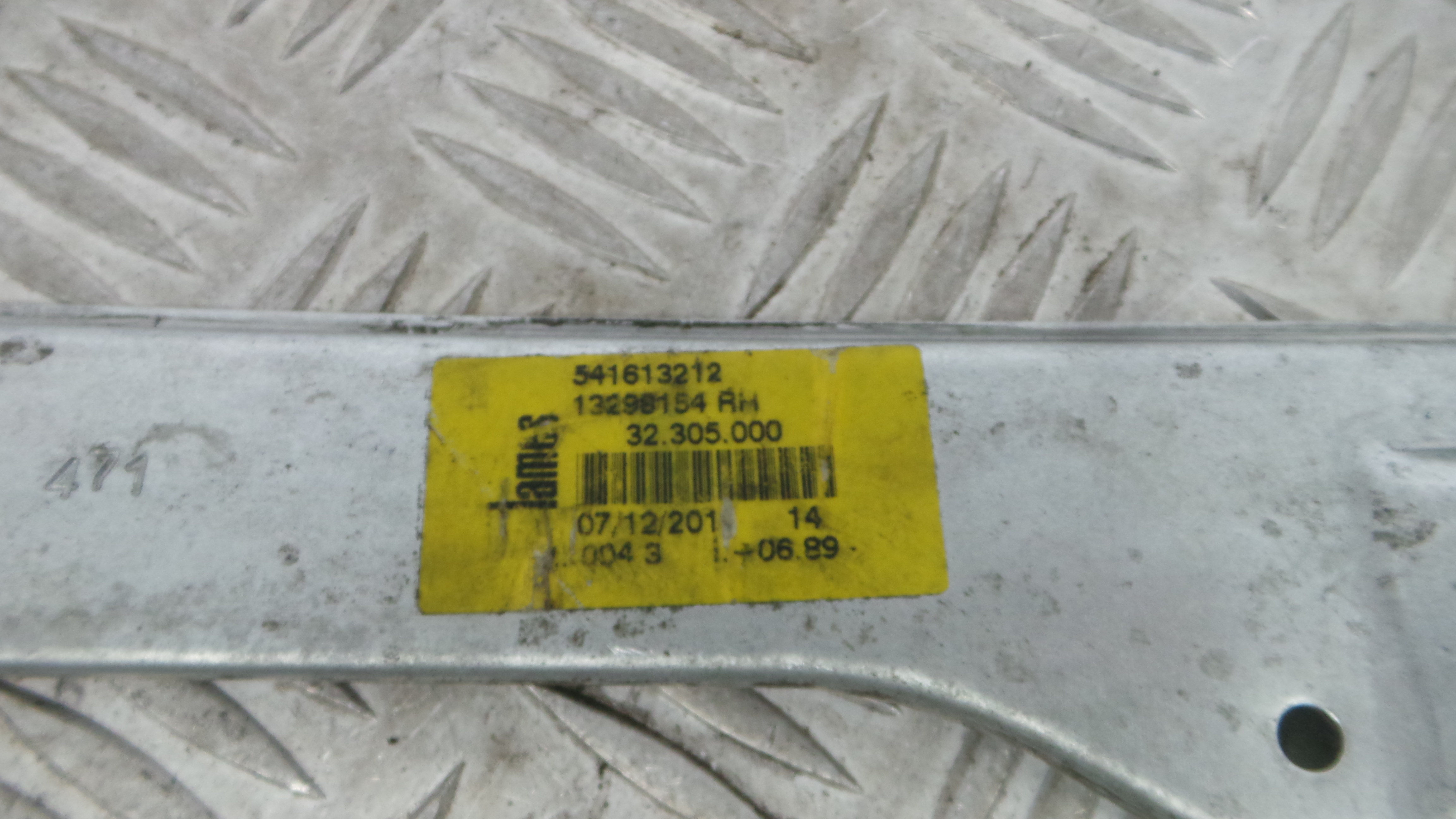 Elevador Frente Dto 13298154 - OPEL CORSA D (S07)-37076436