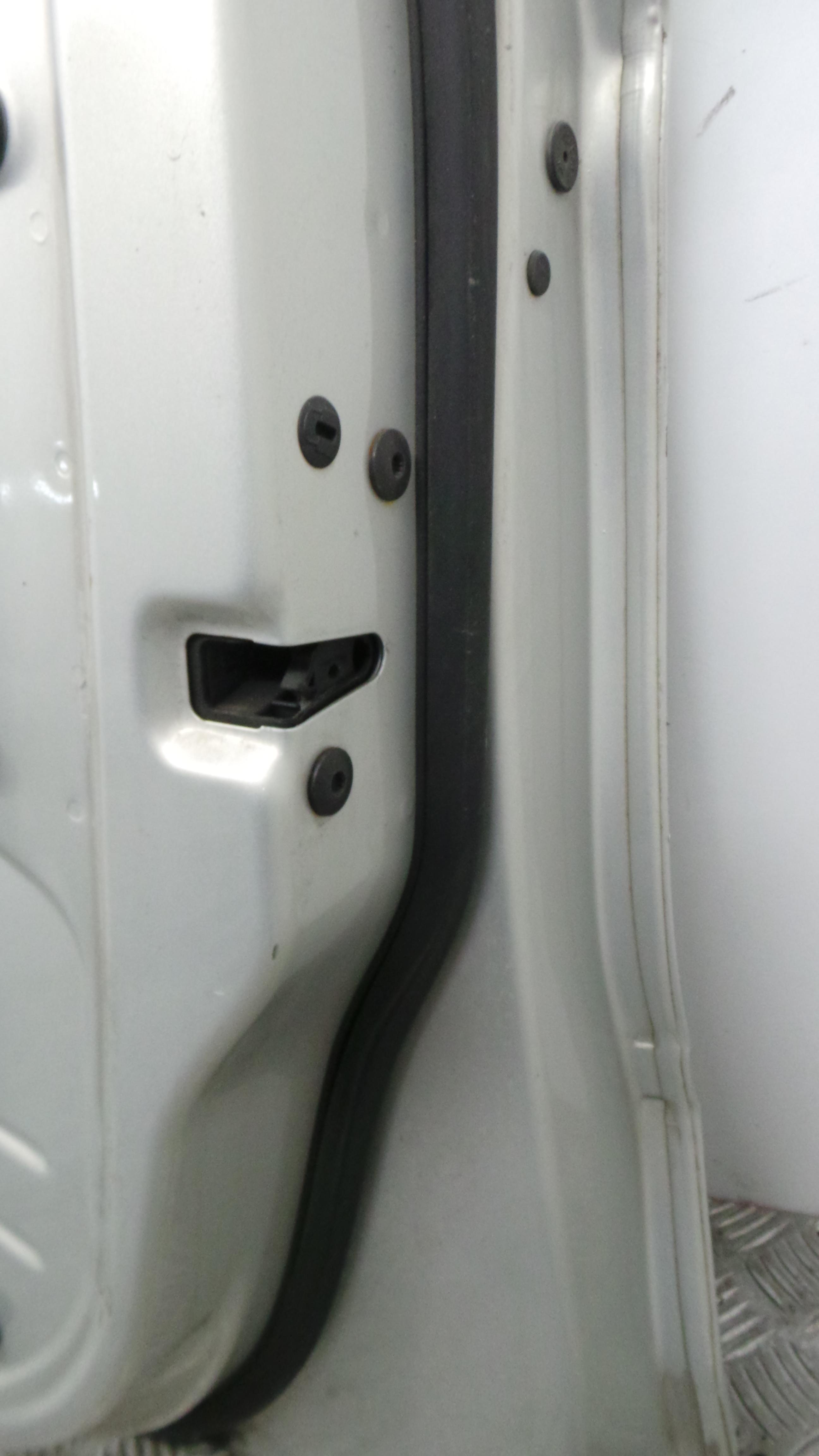 Fecho da Porta Frente Dto 5N1837016A - VW PASSAT CC B6 (357)-36148428 Fecho da Porta Frente Dto 5N1837016A - VW PASSAT CC B6 (357)-36148428