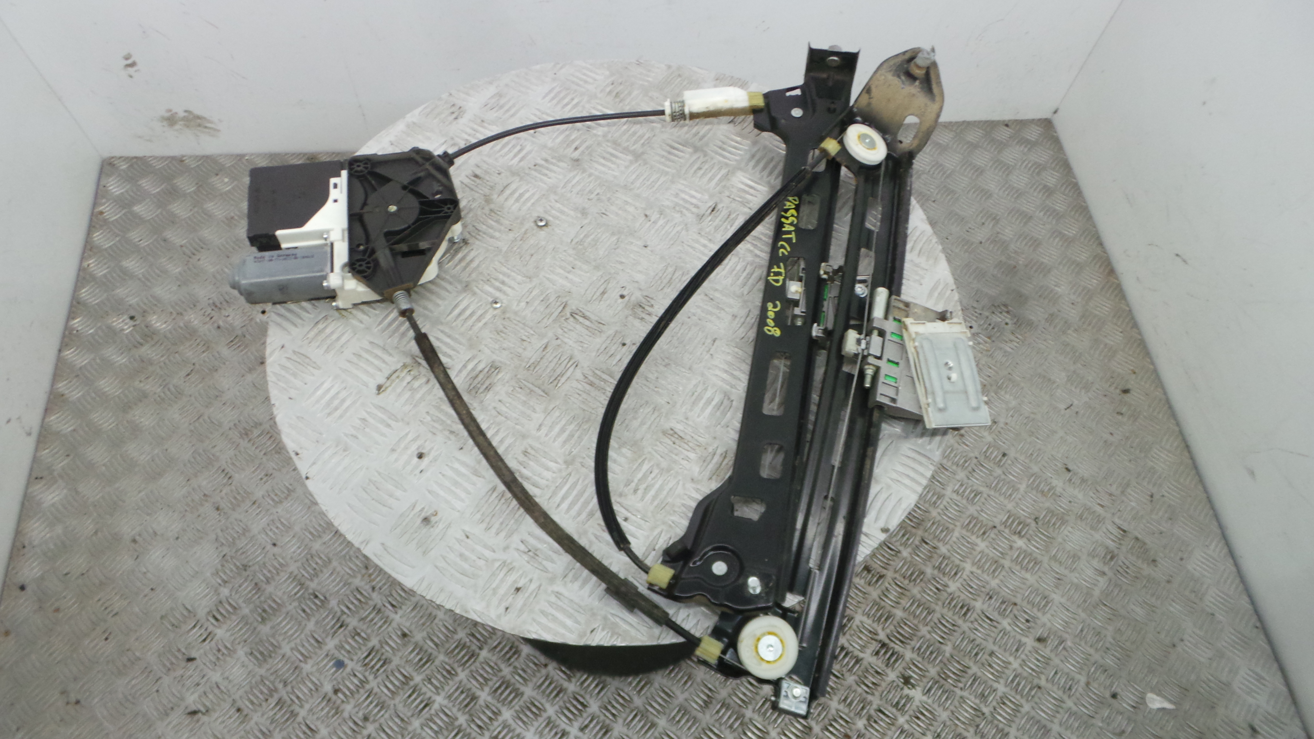 Elevador Frente Dto 1K0959792P - VW PASSAT CC B6 (357)-38375919