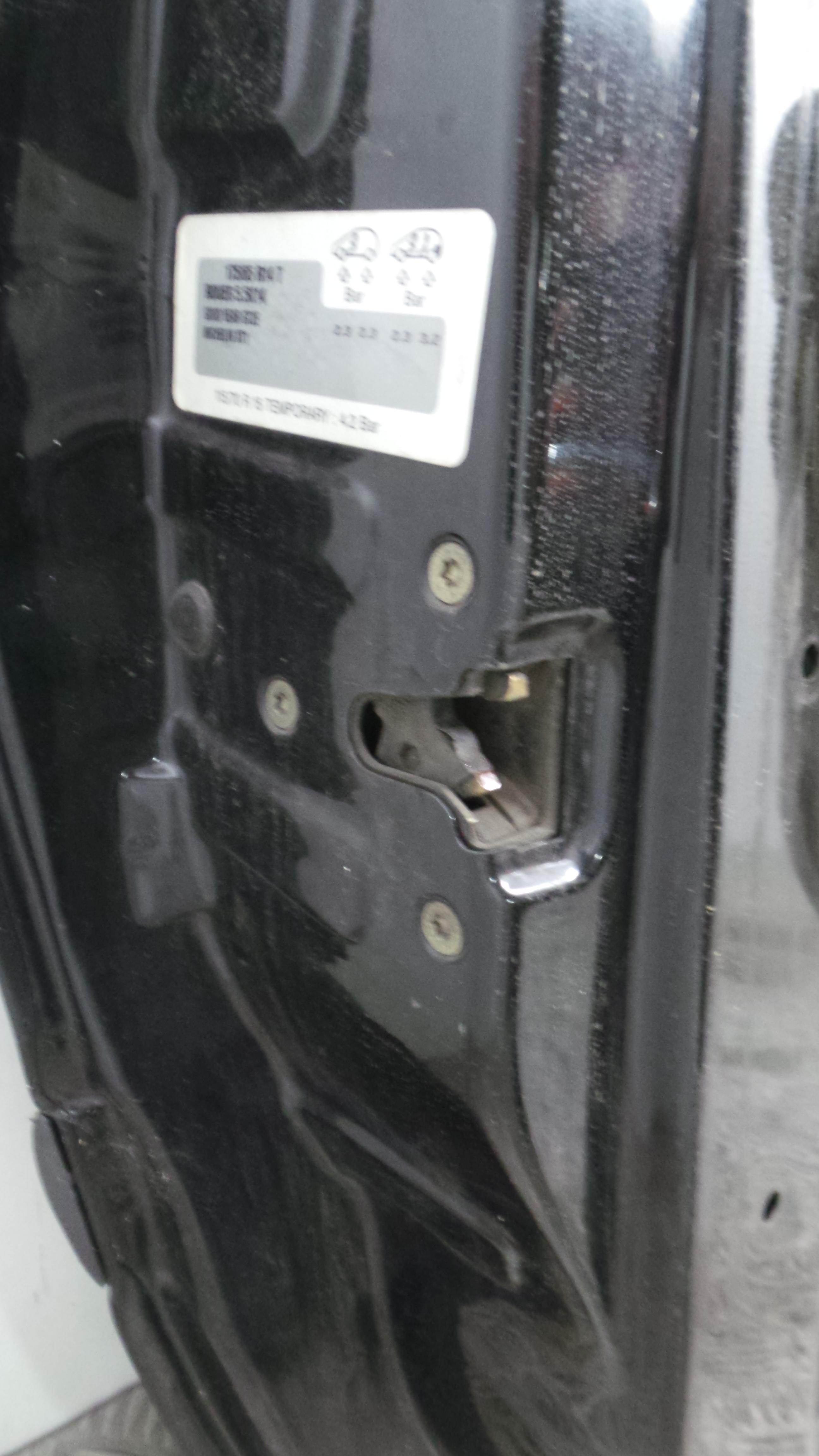 Fecho da Porta Esq  - PEUGEOT 206 Hatchback (2A/C)-36151045