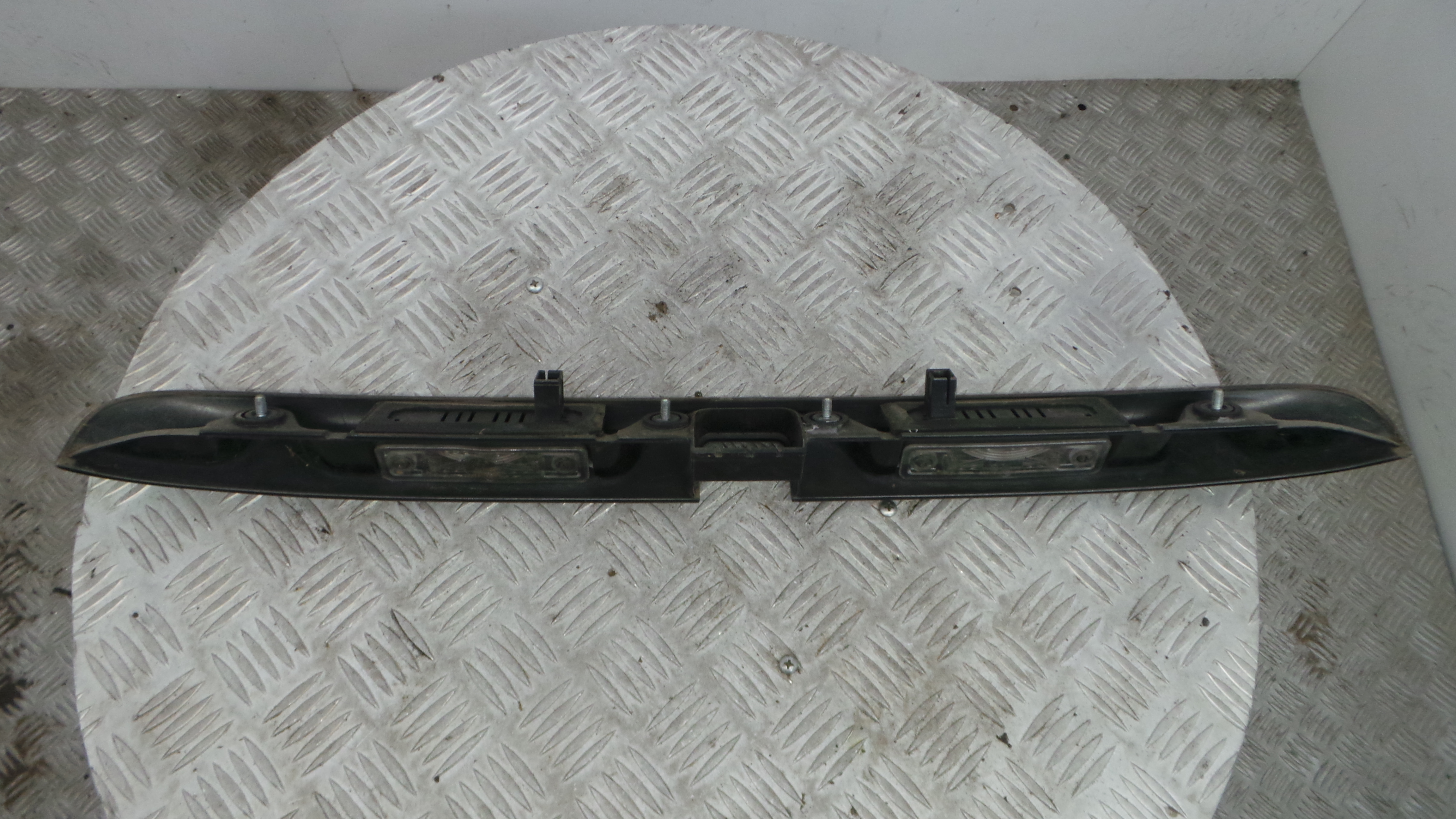 Puxador Exterior da Tampa da Mala 90464809 - OPEL VECTRA B Combi (J96)-36713780