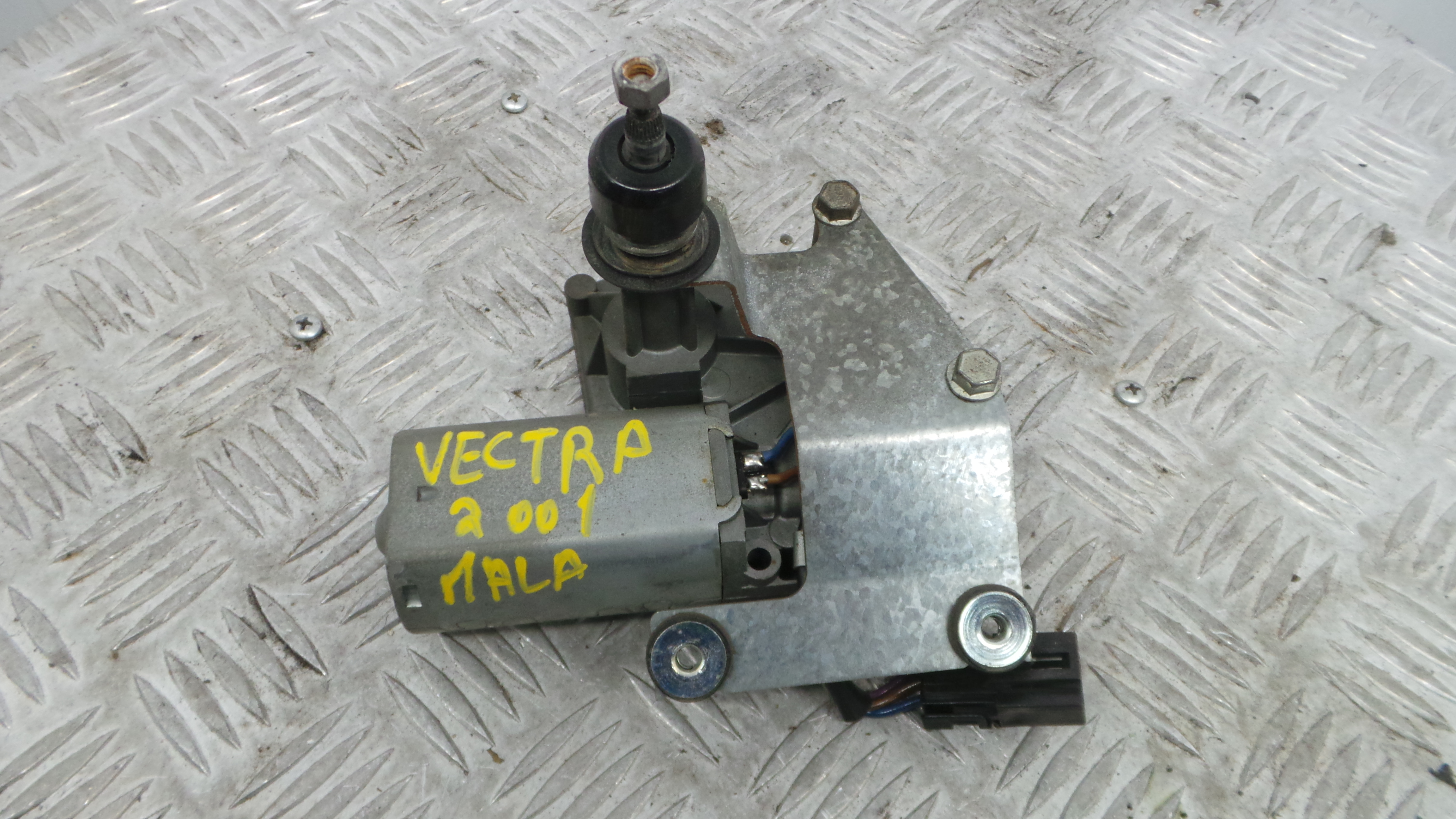 Motor Limpa Vidros Trás 90504985 - OPEL VECTRA B Combi (J96)-36713785 Motor Limpa Vidros Trás 90504985 - OPEL VECTRA B Combi (J96)-36713785