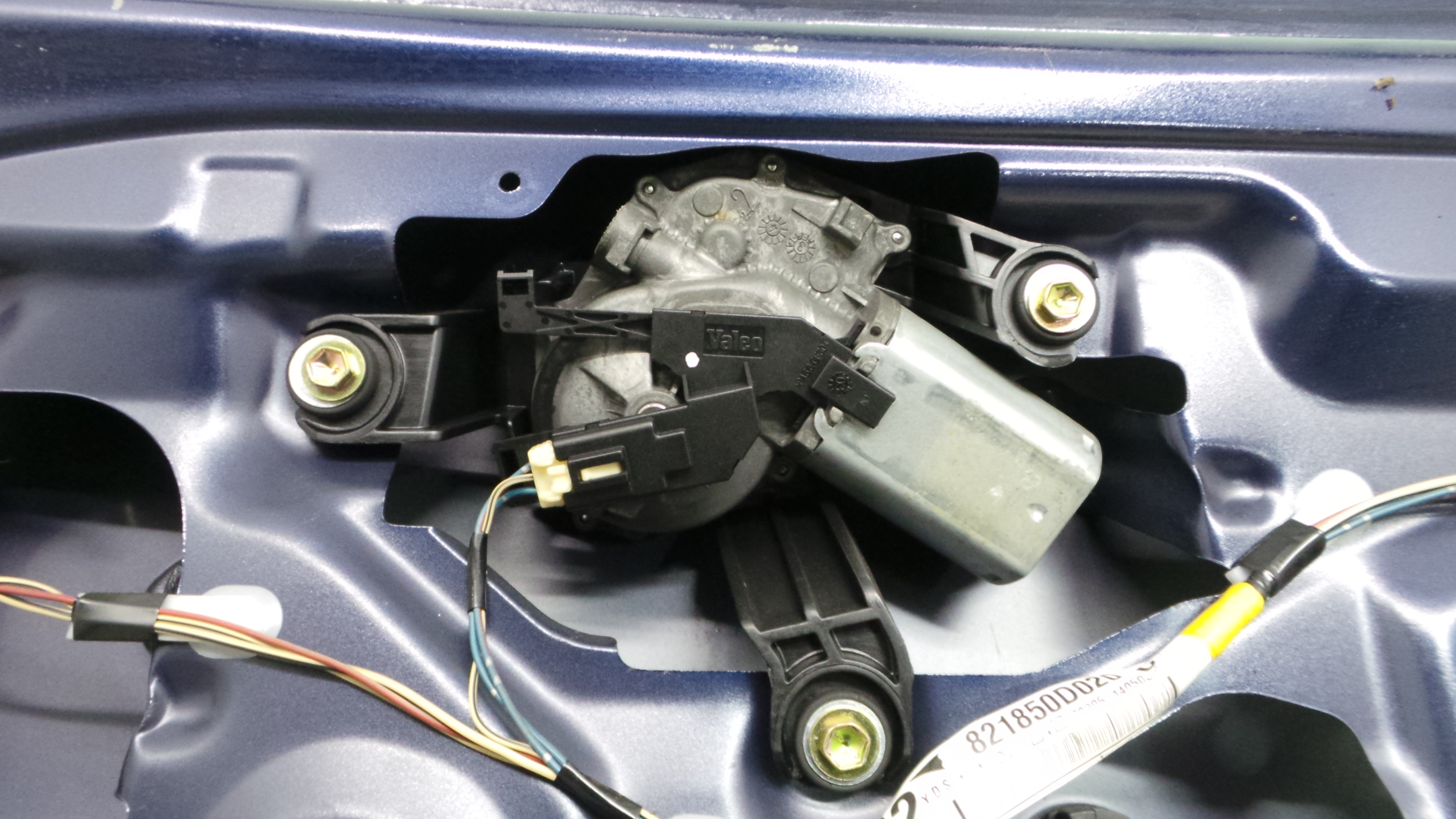 Motor Limpa Vidros Trás 851300D020 - TOYOTA YARIS (_P9_), YARIS/VITZ (_P9_)-36151275