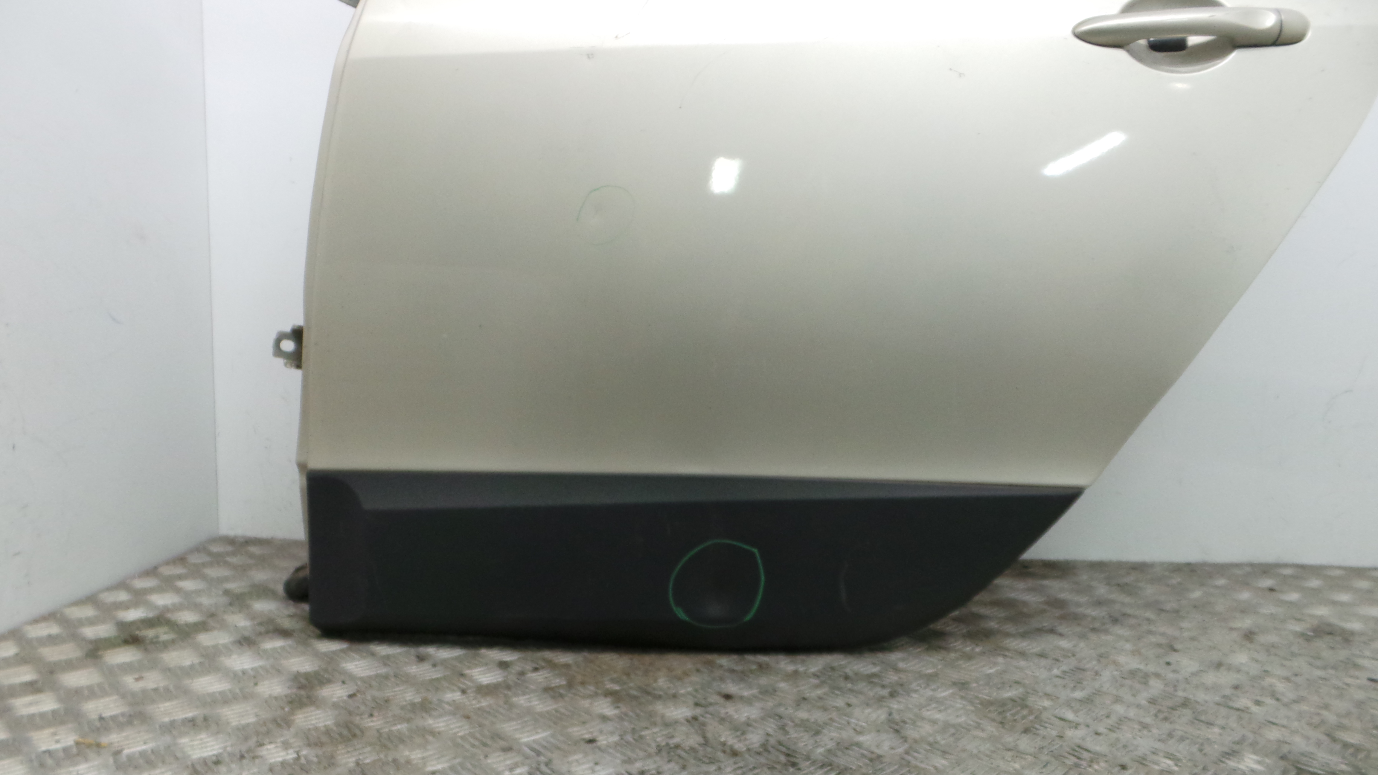 Porta Trás Esq 821017991R - RENAULT SCÉNIC III (JZ0/1_)-36151442